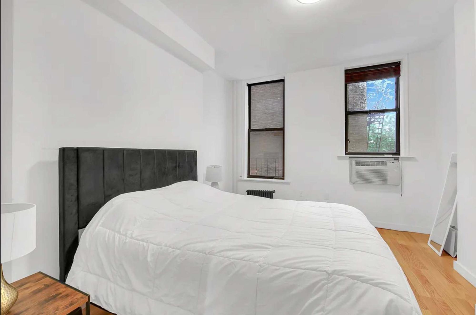 51-1a Renovated 3br 2bath Prime Soho Apartment *