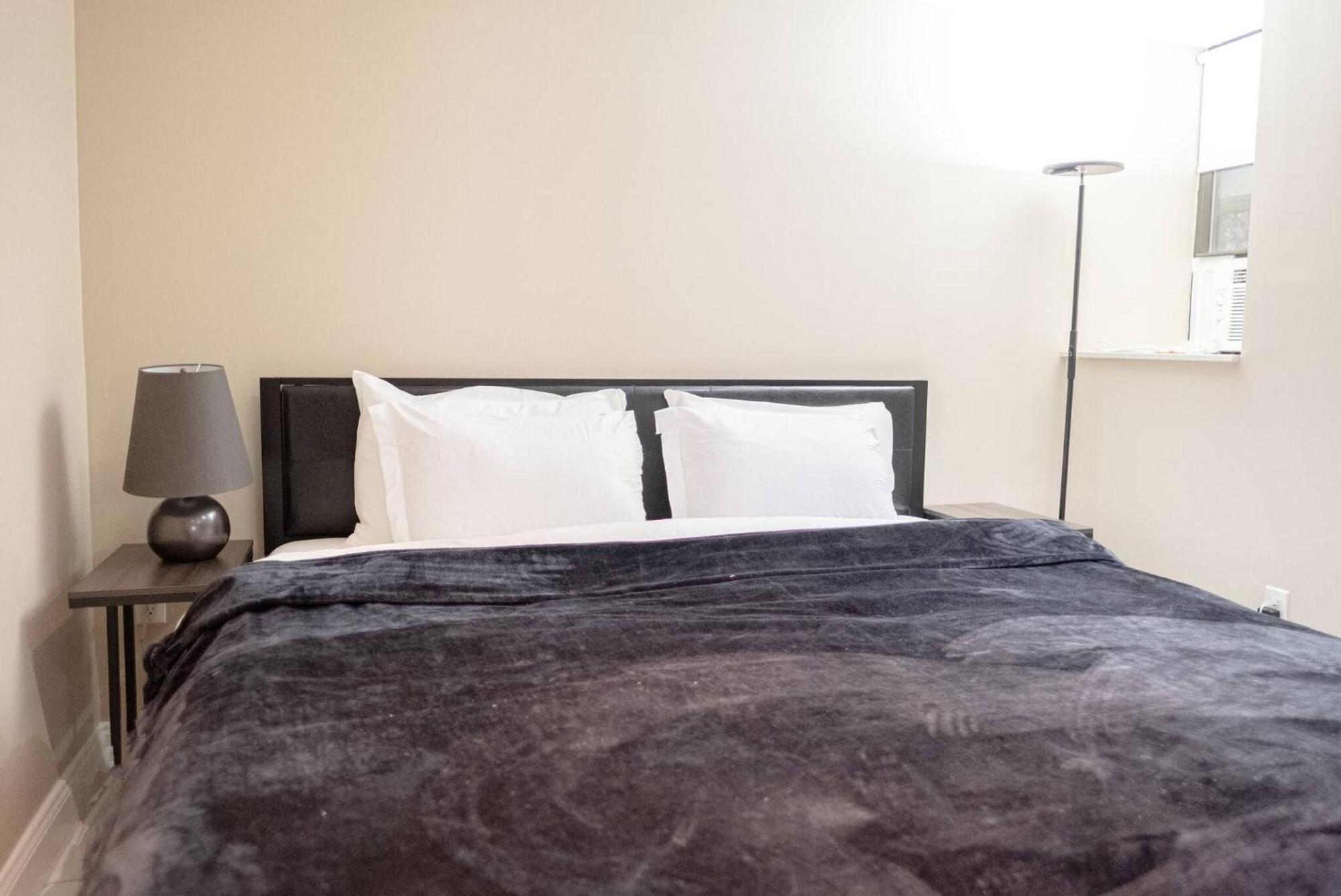 Apartment Spacious 4br 2ba Duplex With Private Patio Wd