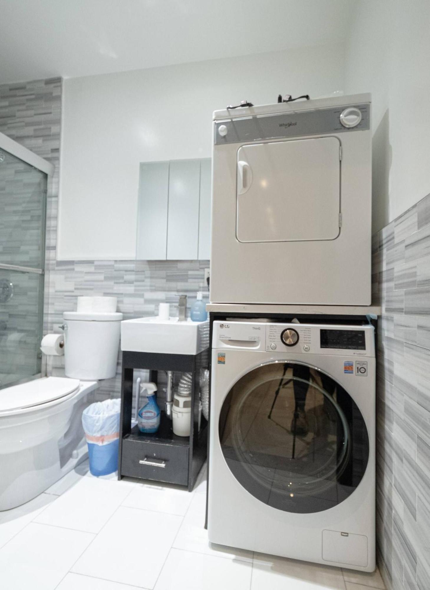 Apartment Spacious 4br 2ba Duplex With Private Patio Wd New York