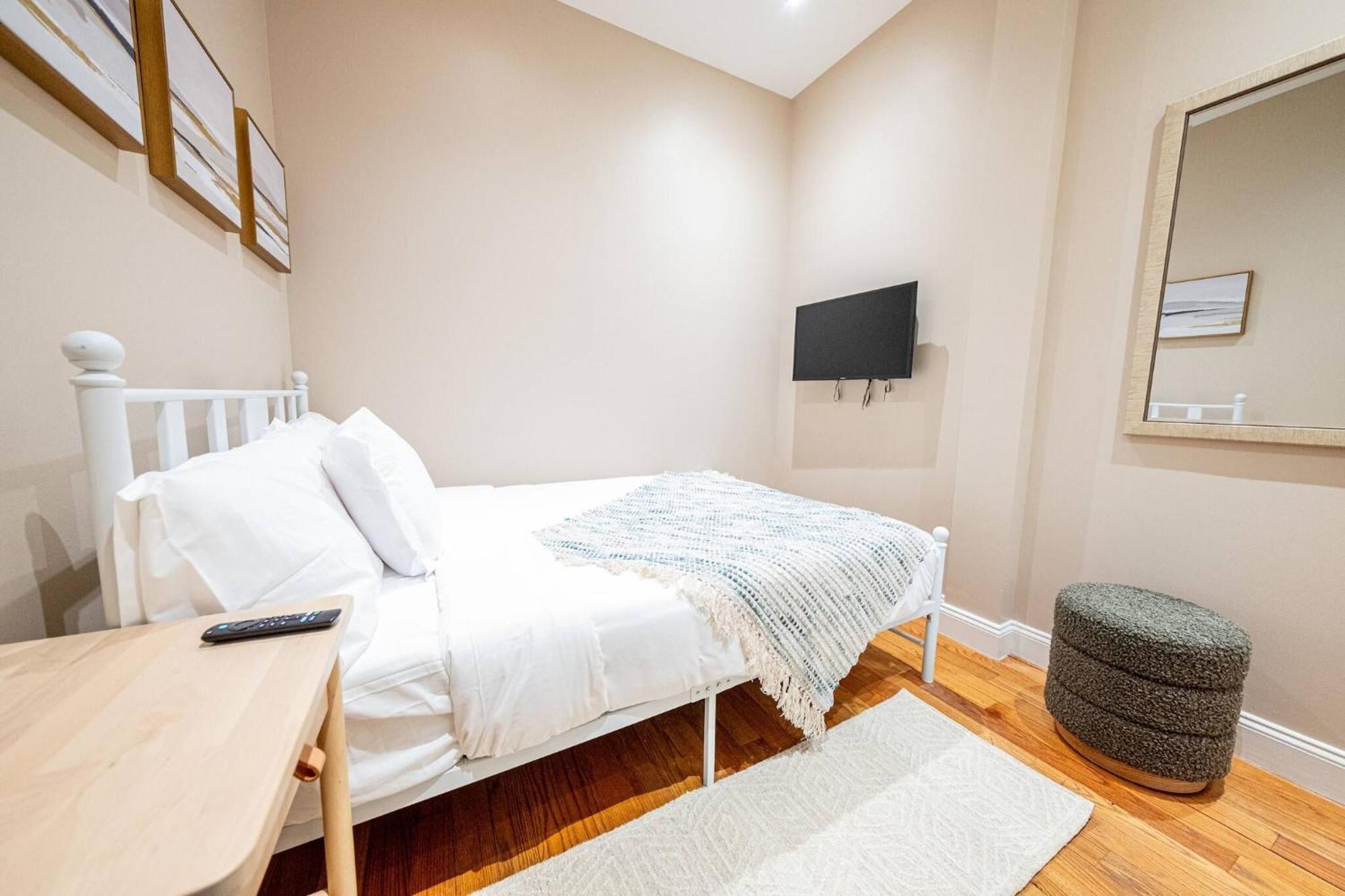 Spacious 4br 2ba Duplex With Private Patio Wd New York
