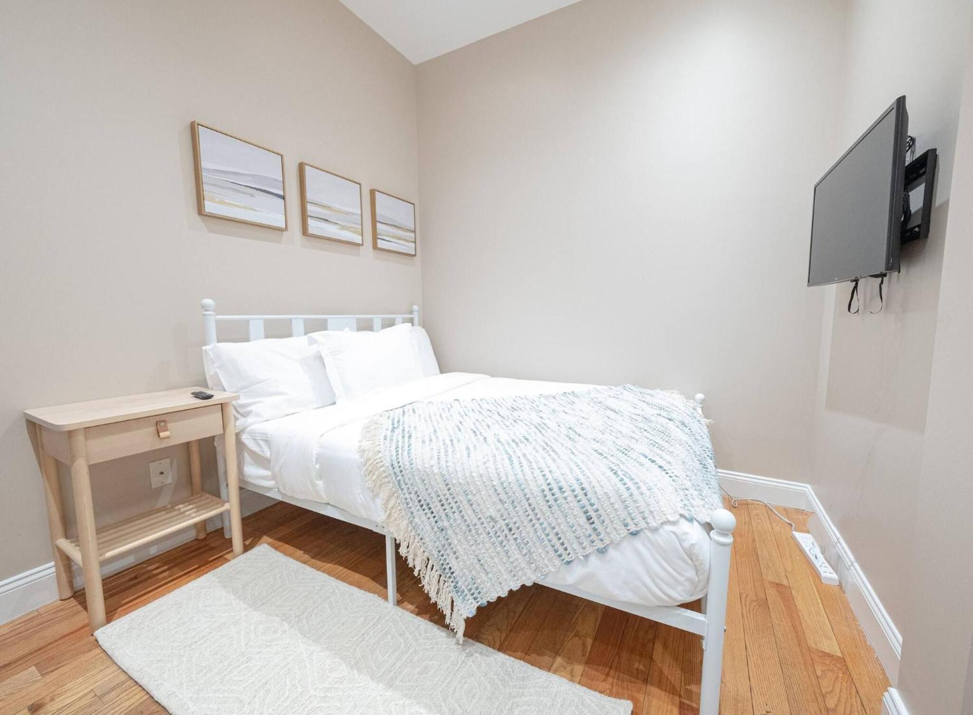 Spacious 4br 2ba Duplex With Private Patio Wd New York