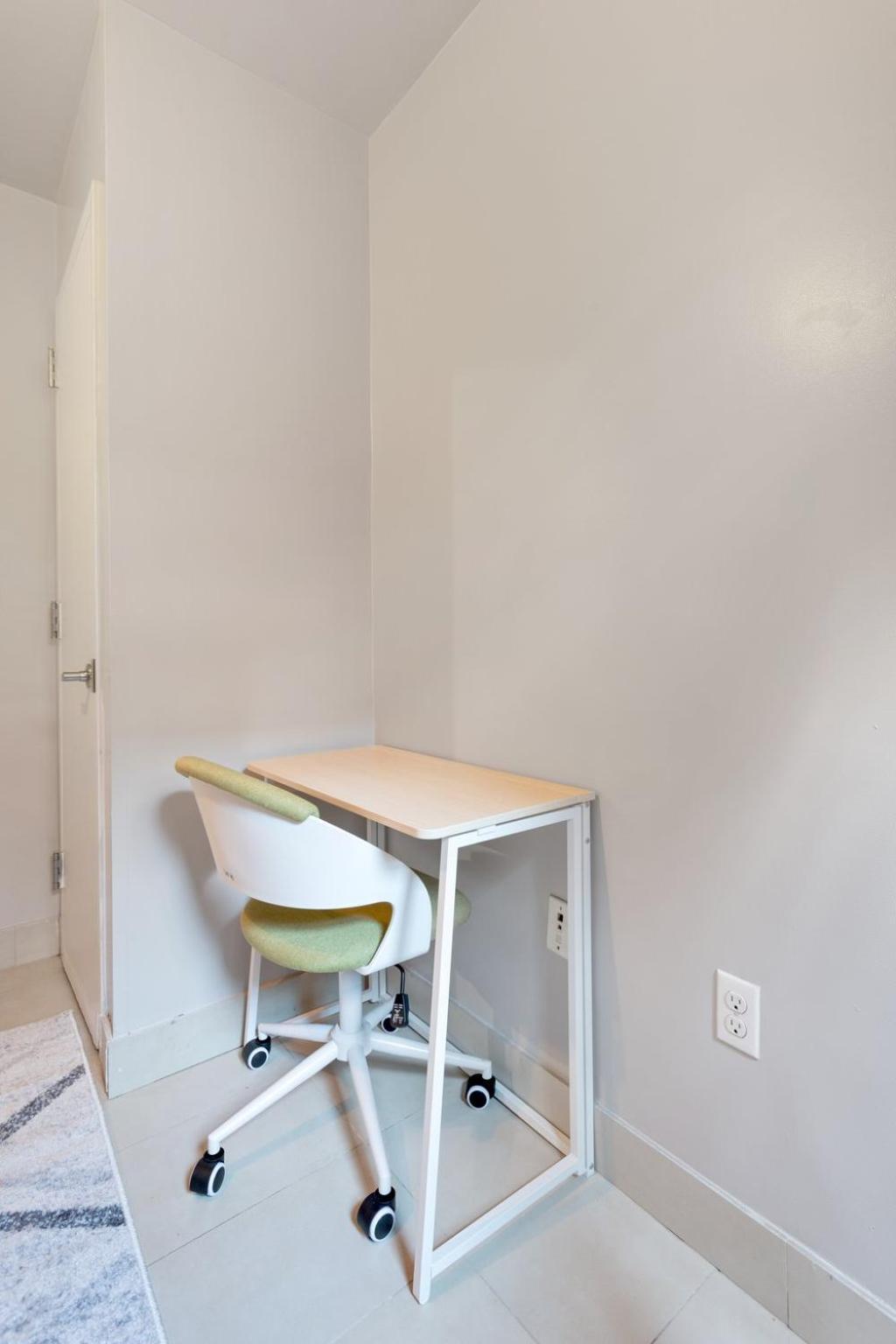Apartment 5bd Duplex W Private Patio Bbq And Arcade Games