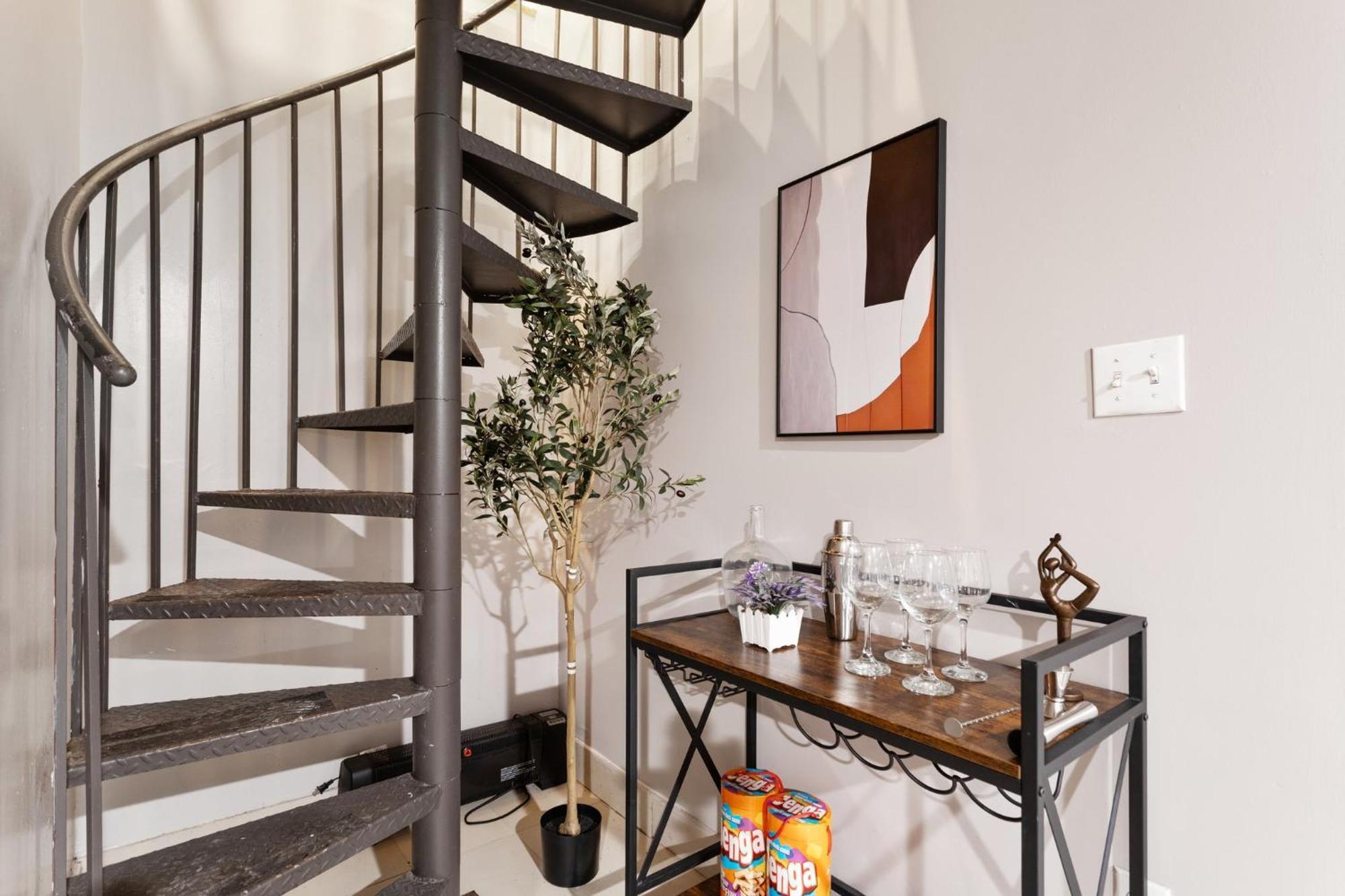 5bd Duplex W Private Patio Bbq And Arcade Games