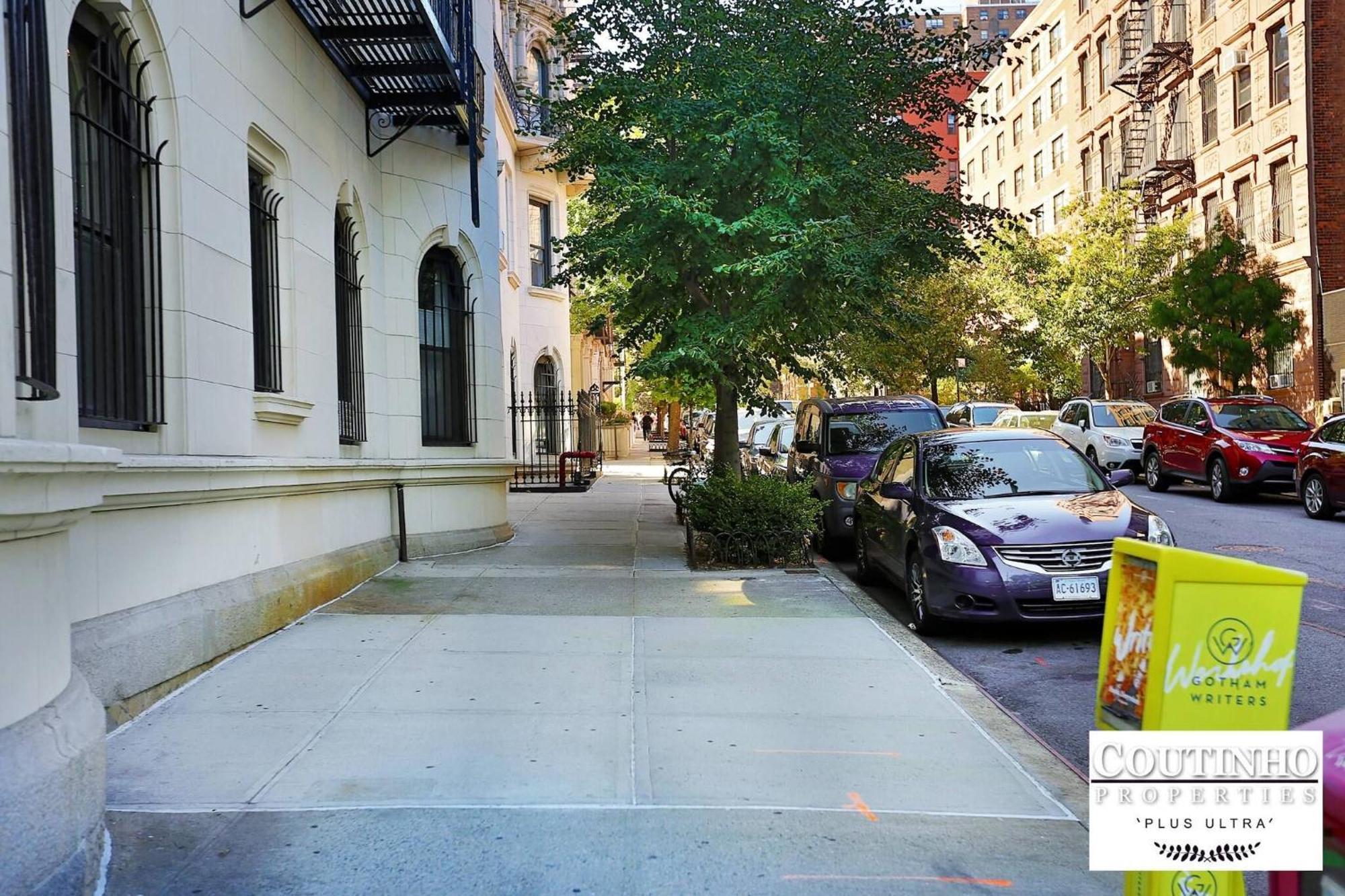 Spacious 4br 2ba Duplex With Private Patio Wd *