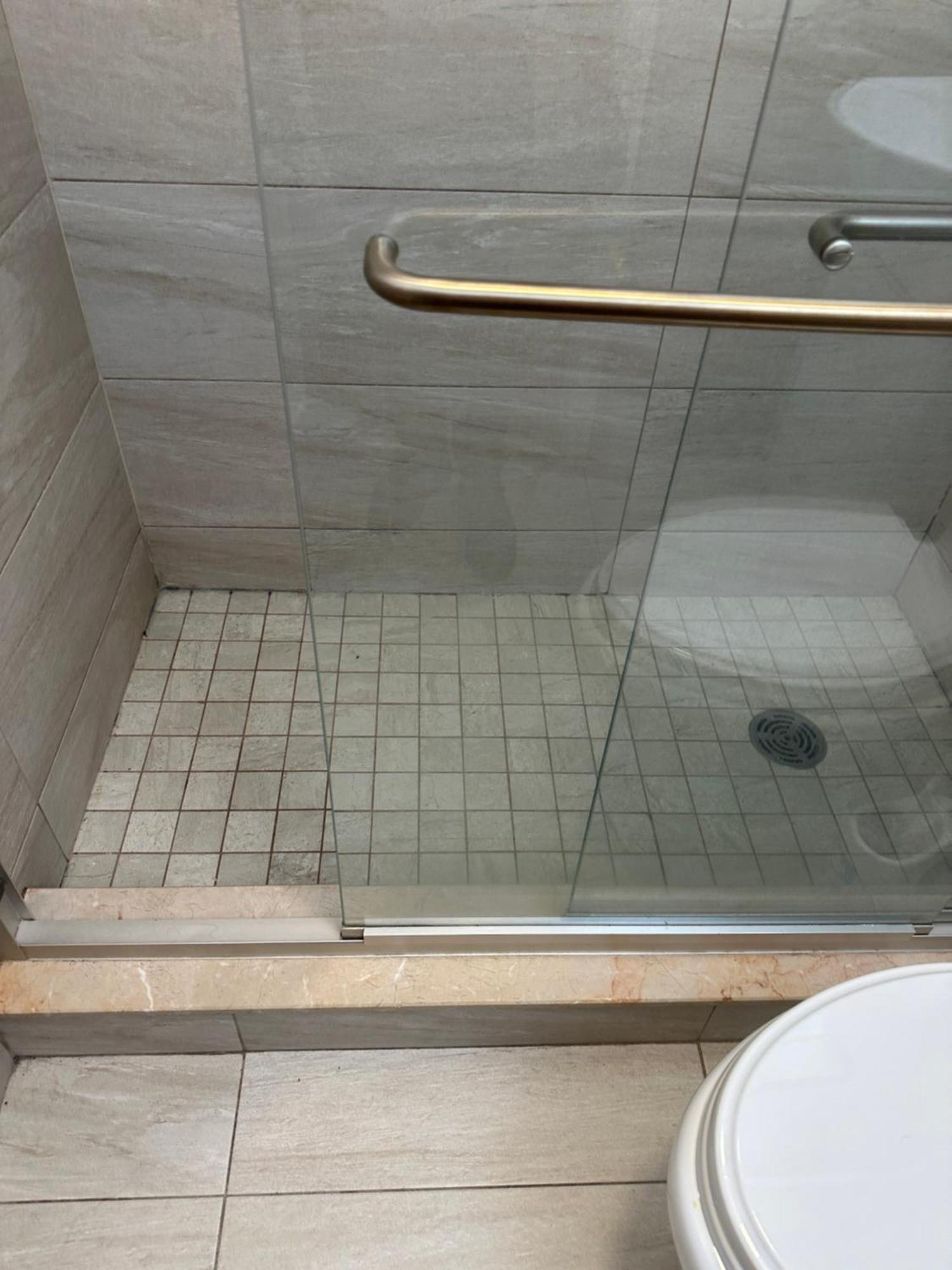 Private Bedroom And Private Bath 3*