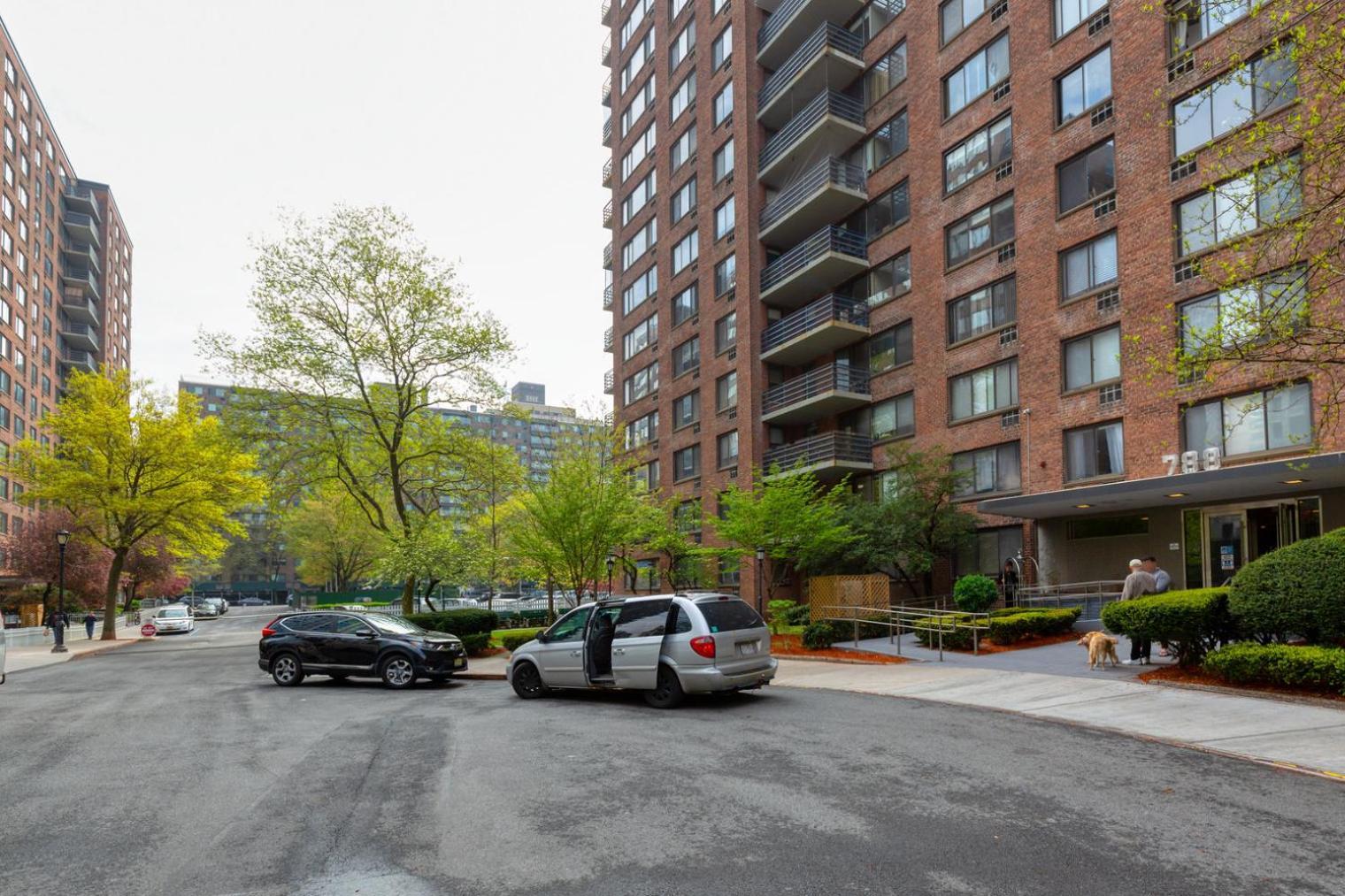 Uws 1br W Doorman Gym Nr Park Nyc-1323 New York