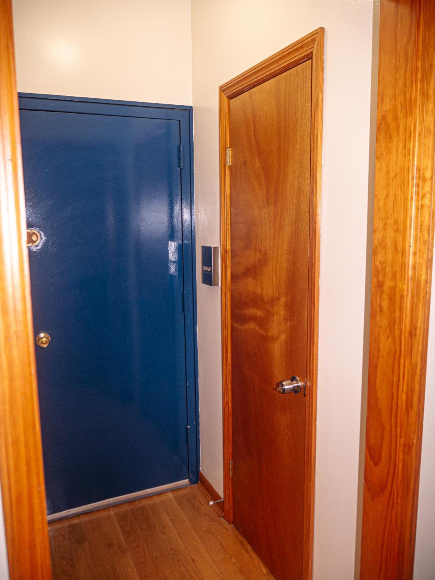 Immaculate Furnished 1-bedroom *