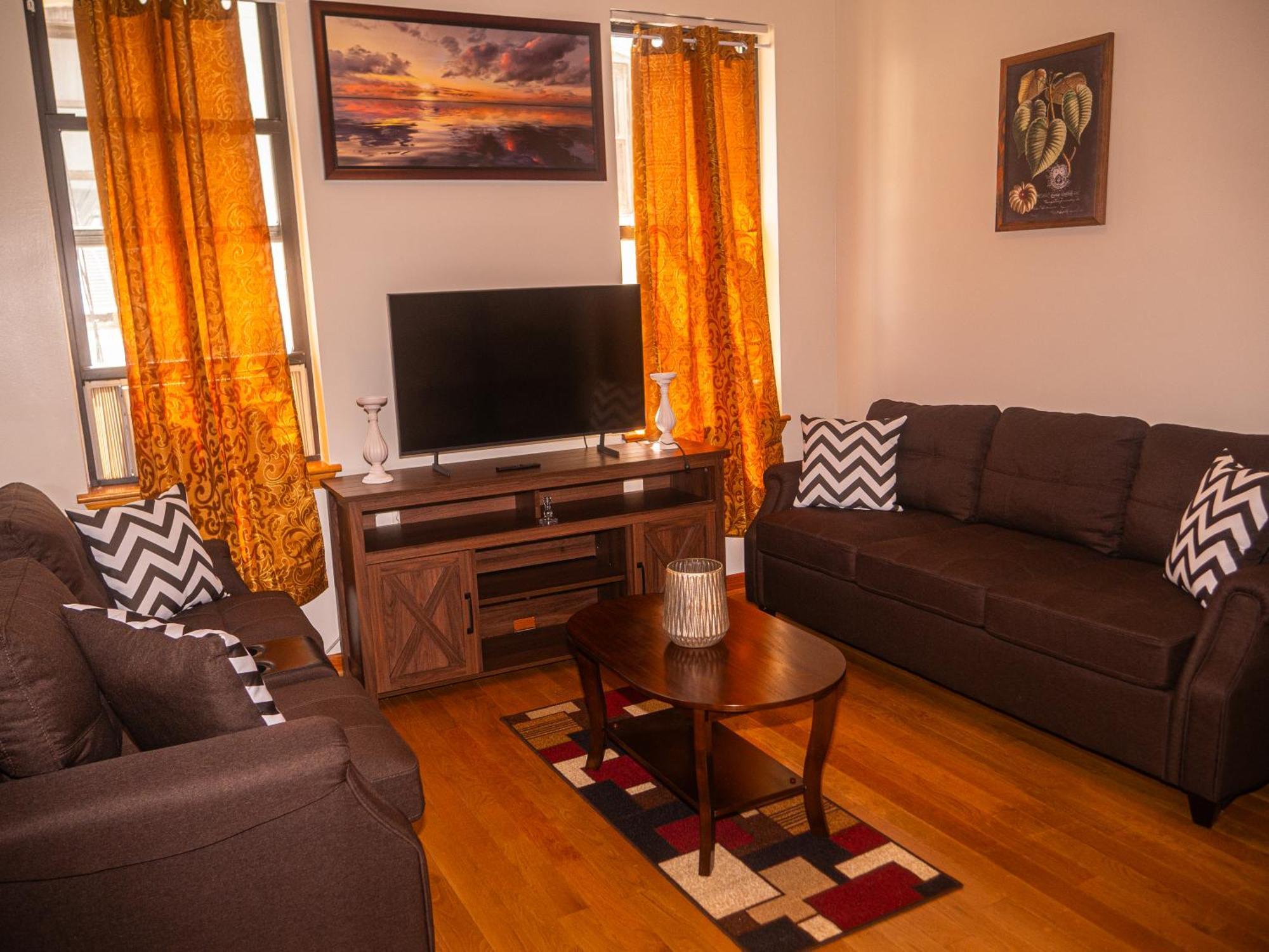 Immaculate Furnished 1-bedroom Apartment
