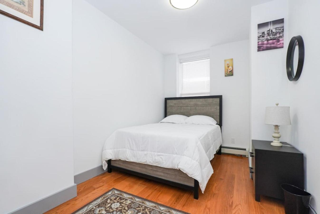 Sleek And New 3br Brooklyn Only 10 Min To Manhattan * New York