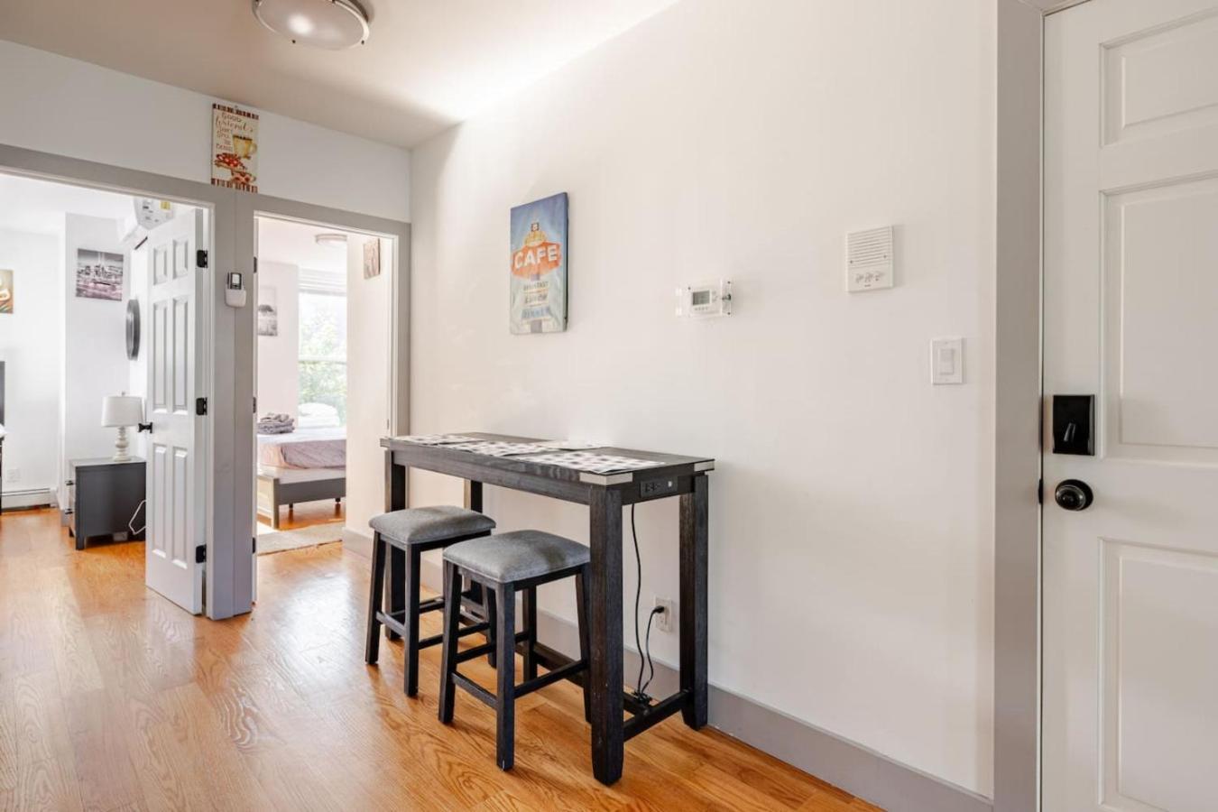 Sleek And New 3br Brooklyn Only 10 Min To Manhattan Apartment