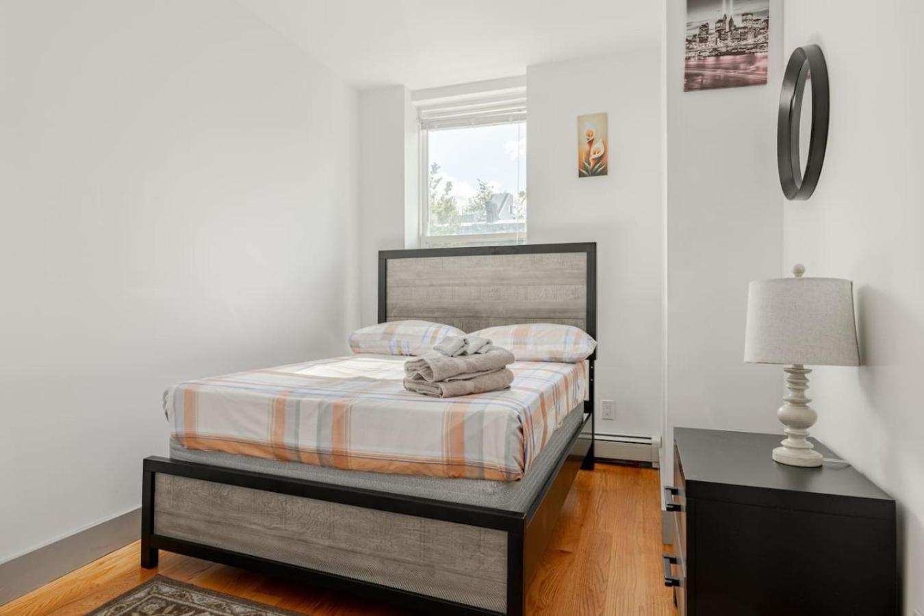 Sleek And New 3br Brooklyn Only 10 Min To Manhattan Apartment