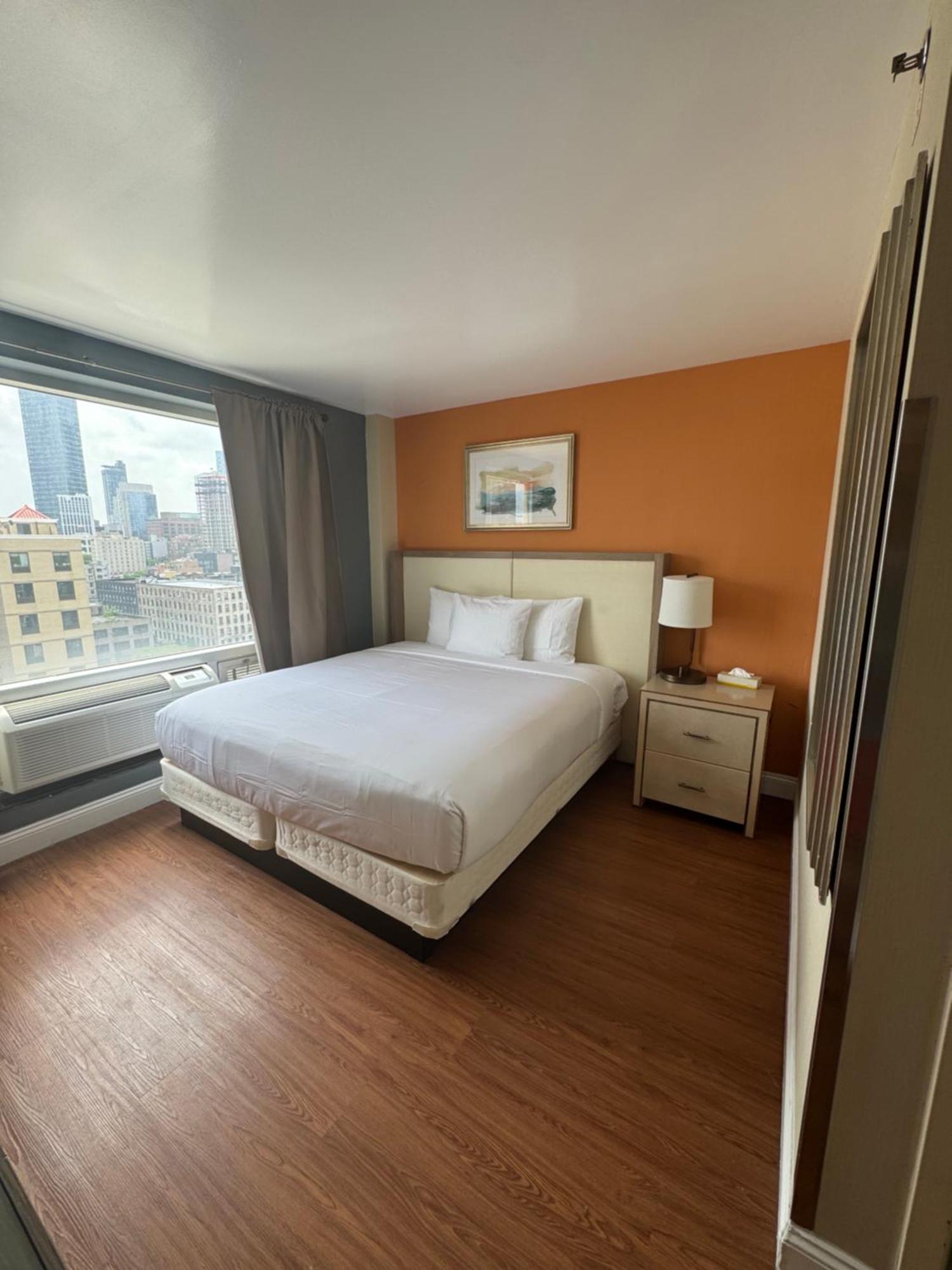 Romana - Nyc 2*