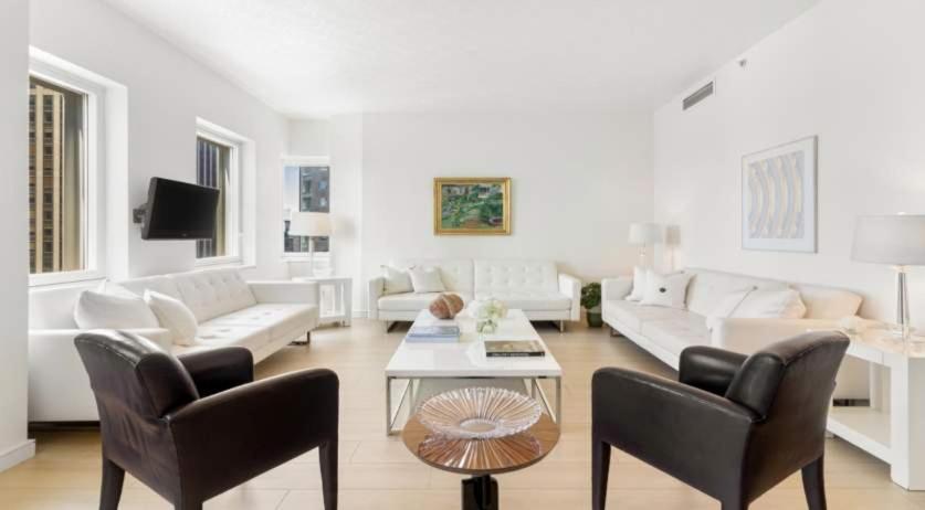 Penthouse 5min To Of The Rock, Views, Ac
