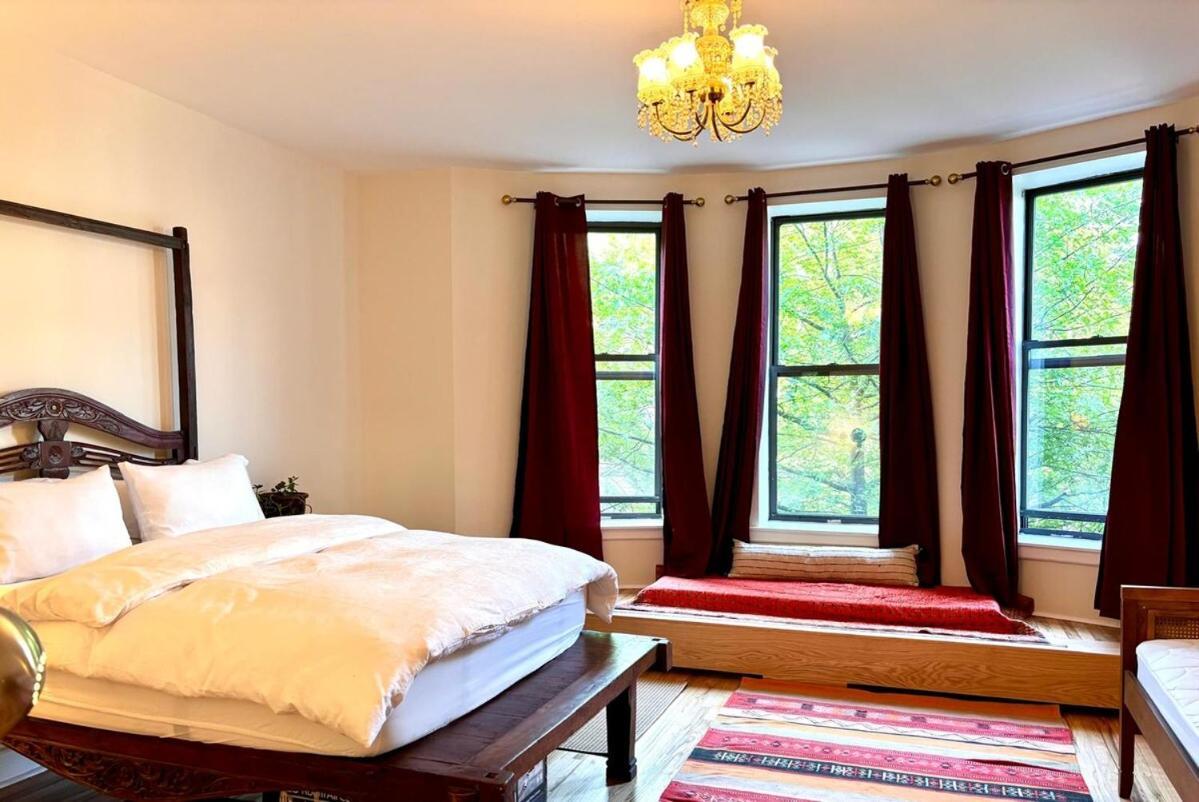 Appartement Private Spacious With 2 Bedrooms 2 Bathroomss And A Deck *