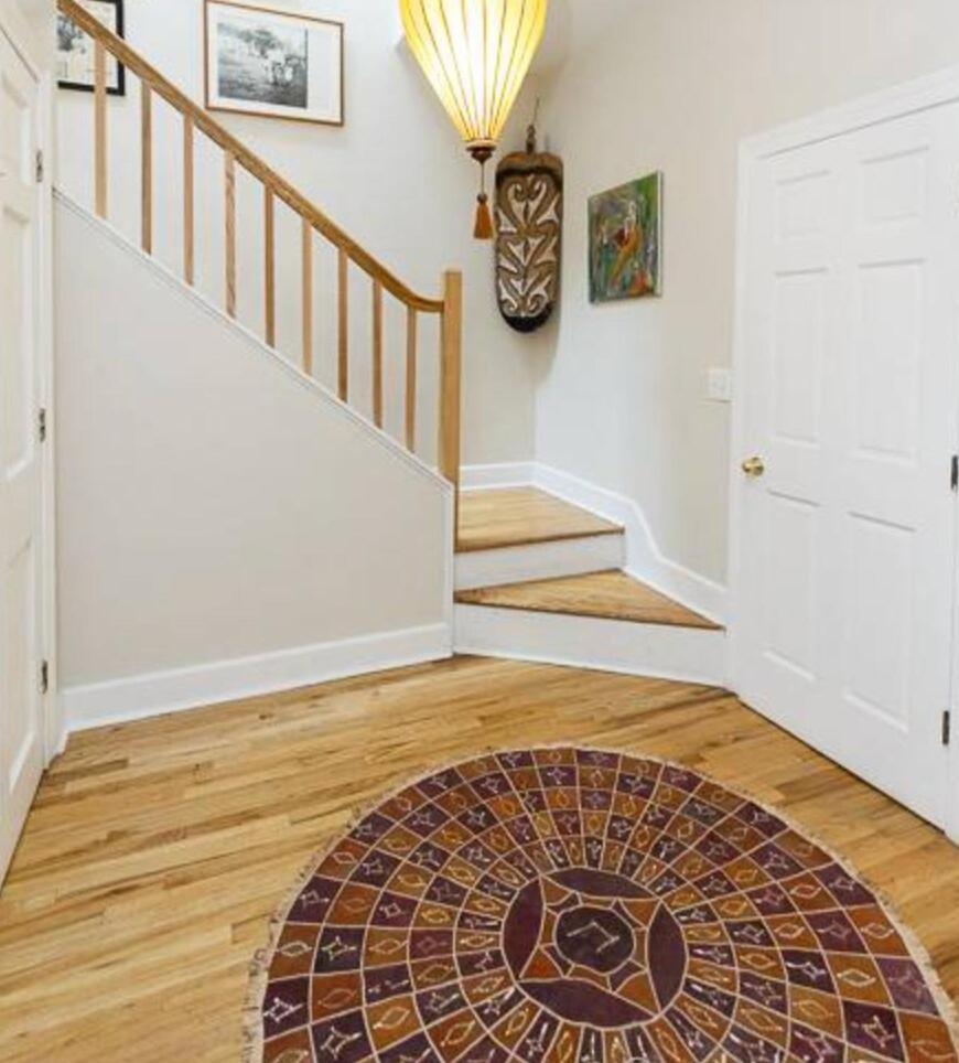 Private Spacious With 2 Bedrooms 2 Bathroomss And A Deck Appartement