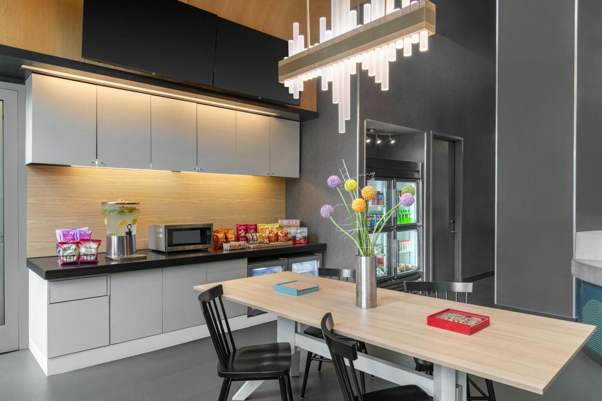 Aloft Brooklyn Hotel