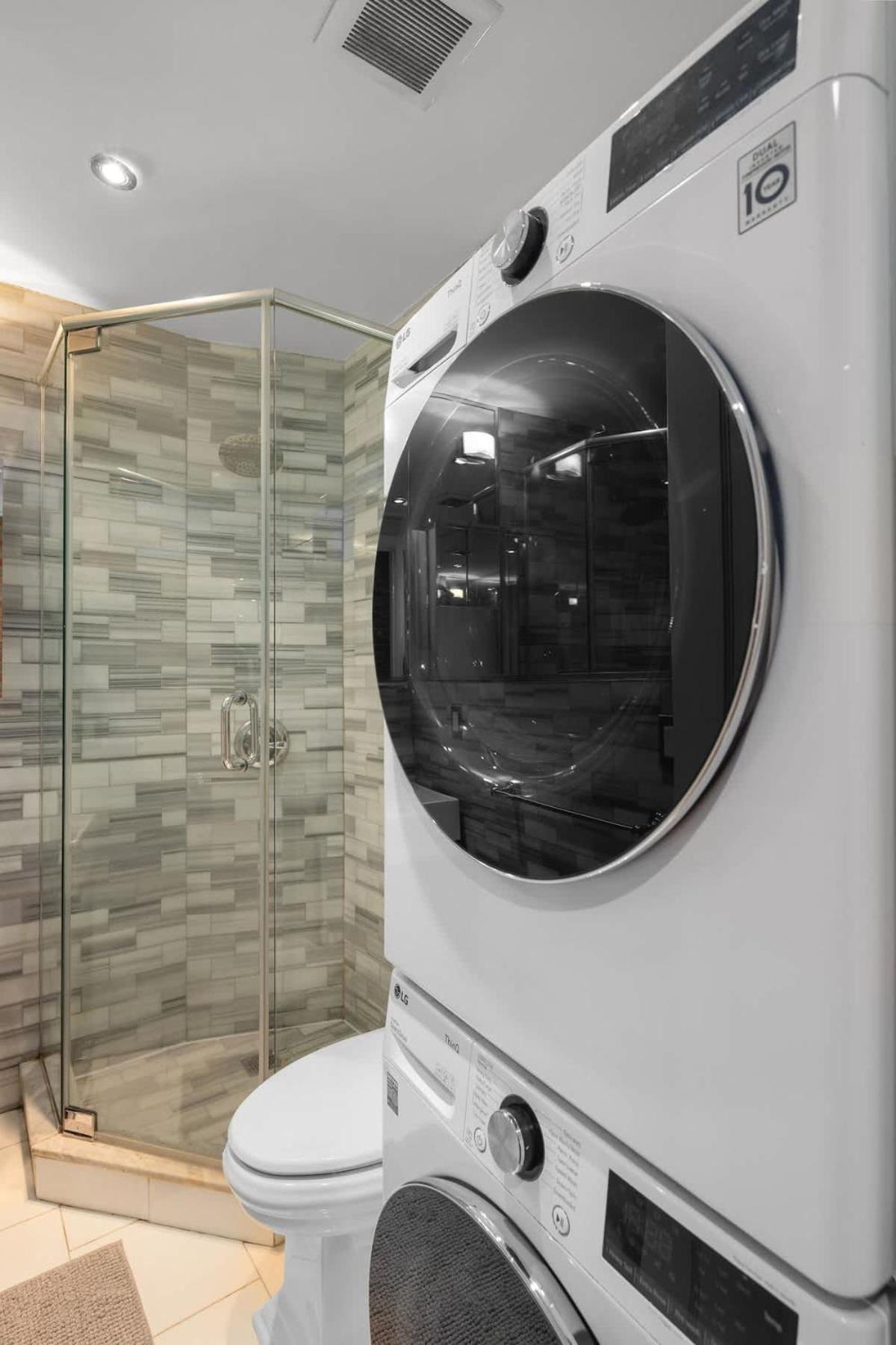 Stylish East Side Escape Steps From Fun *