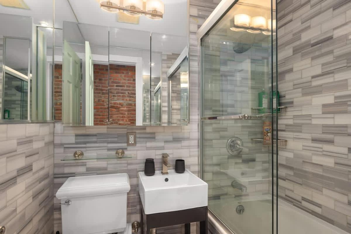 Stylish East Side Escape Steps From Fun New York