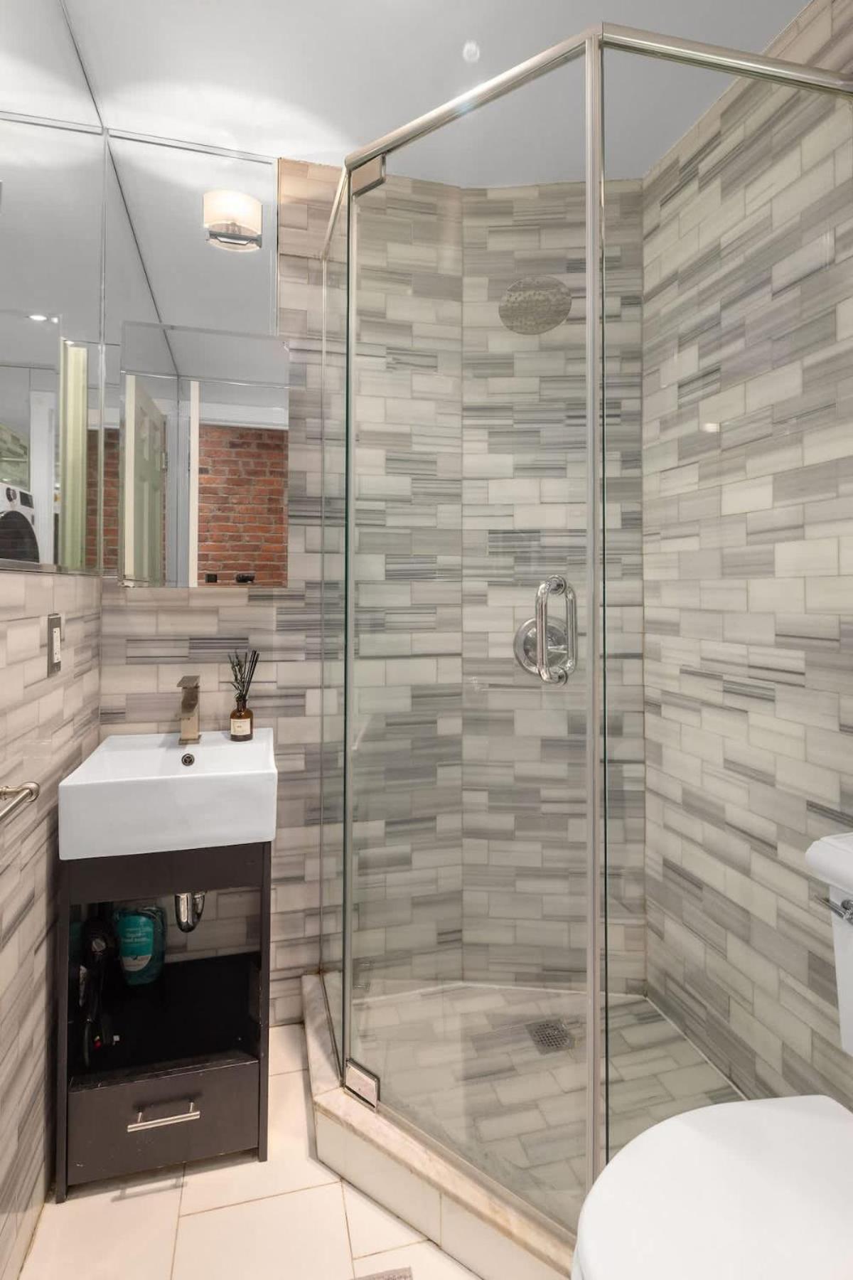 Stylish East Side Escape Steps From Fun