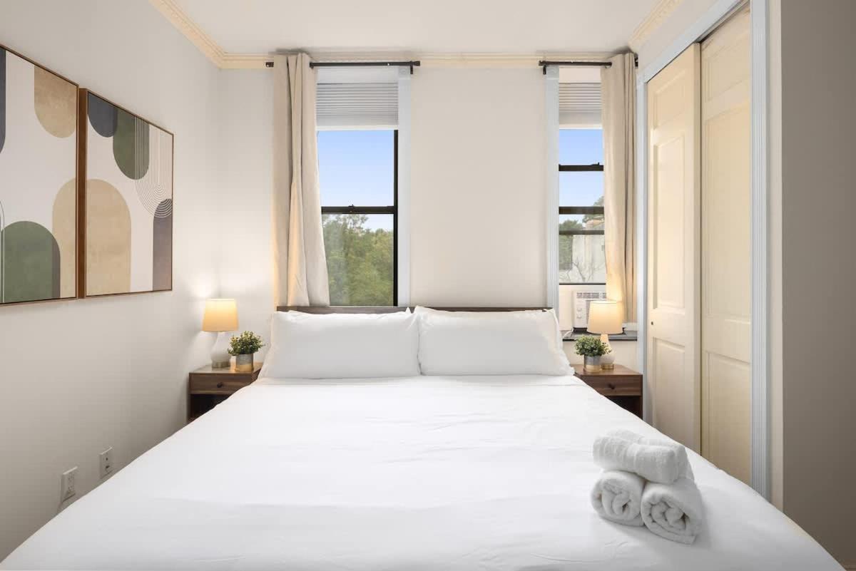 Apartment Stylish East Side Escape Steps From Fun