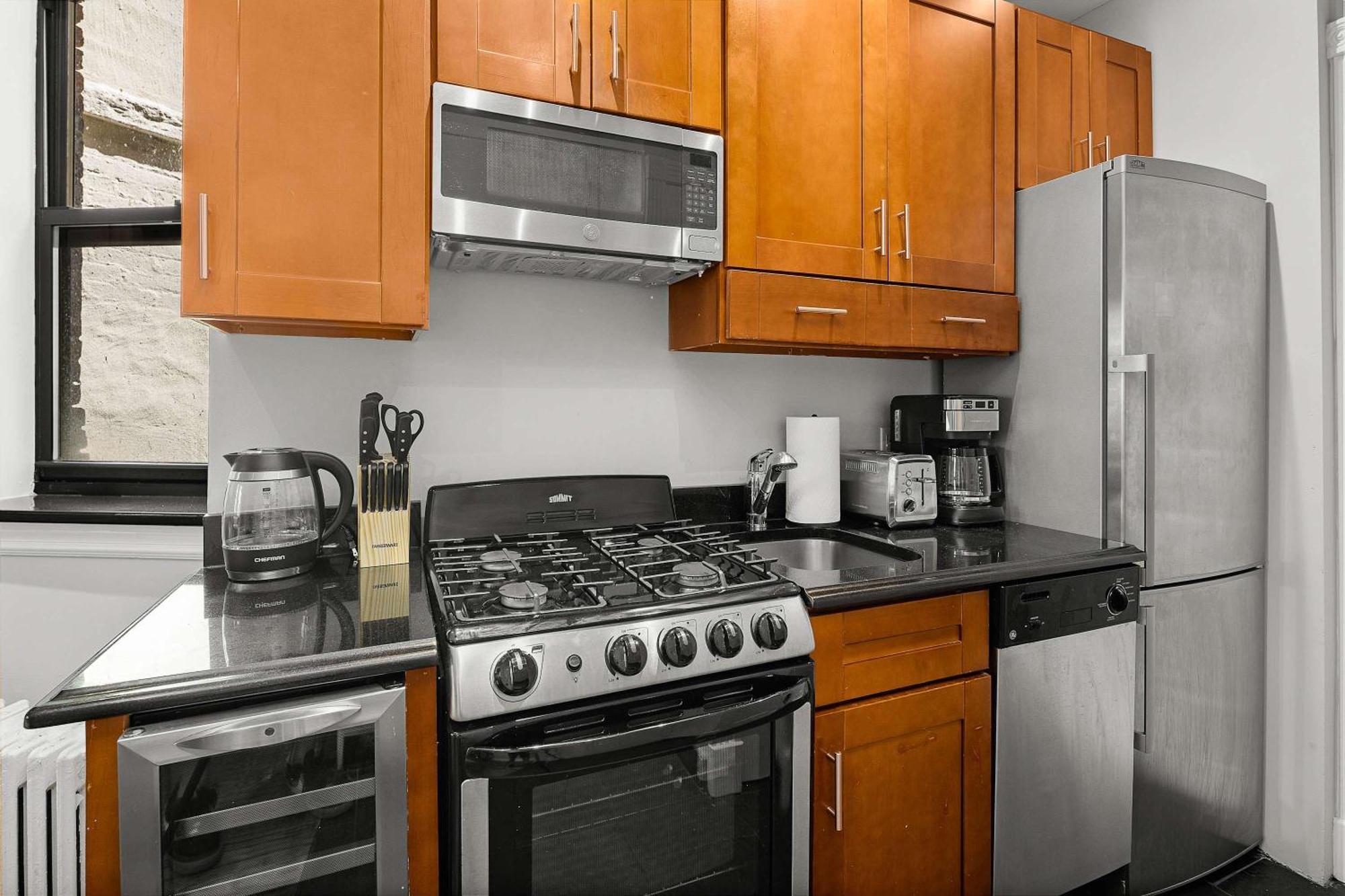 Apartment Chic Nyc Escape In Vibrant Downtown