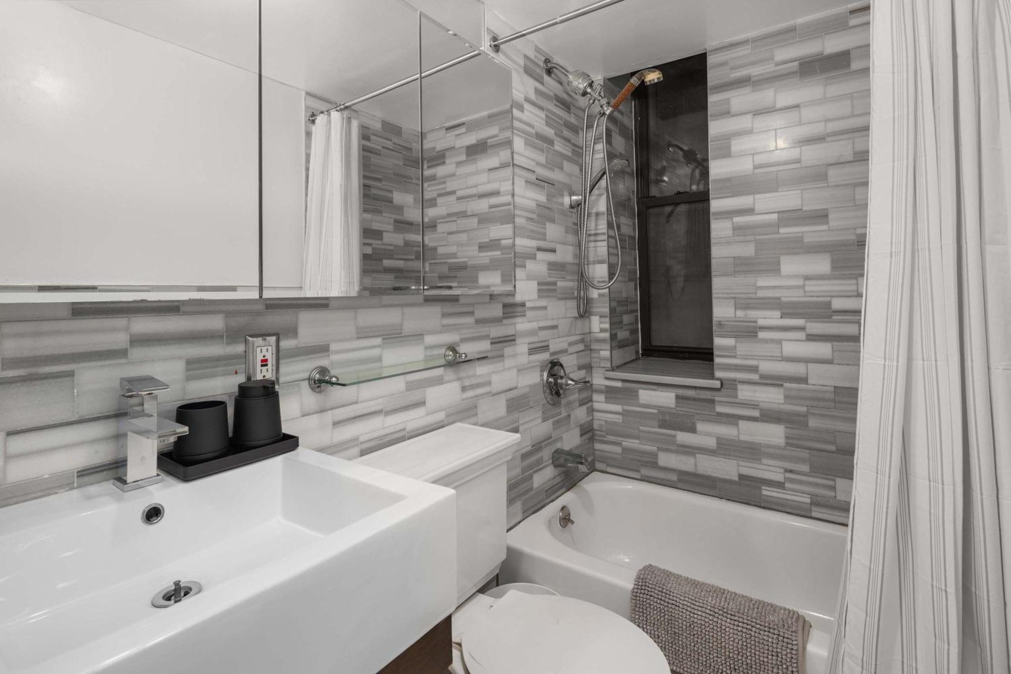 Appartement Sleek Lower East Side Retreat