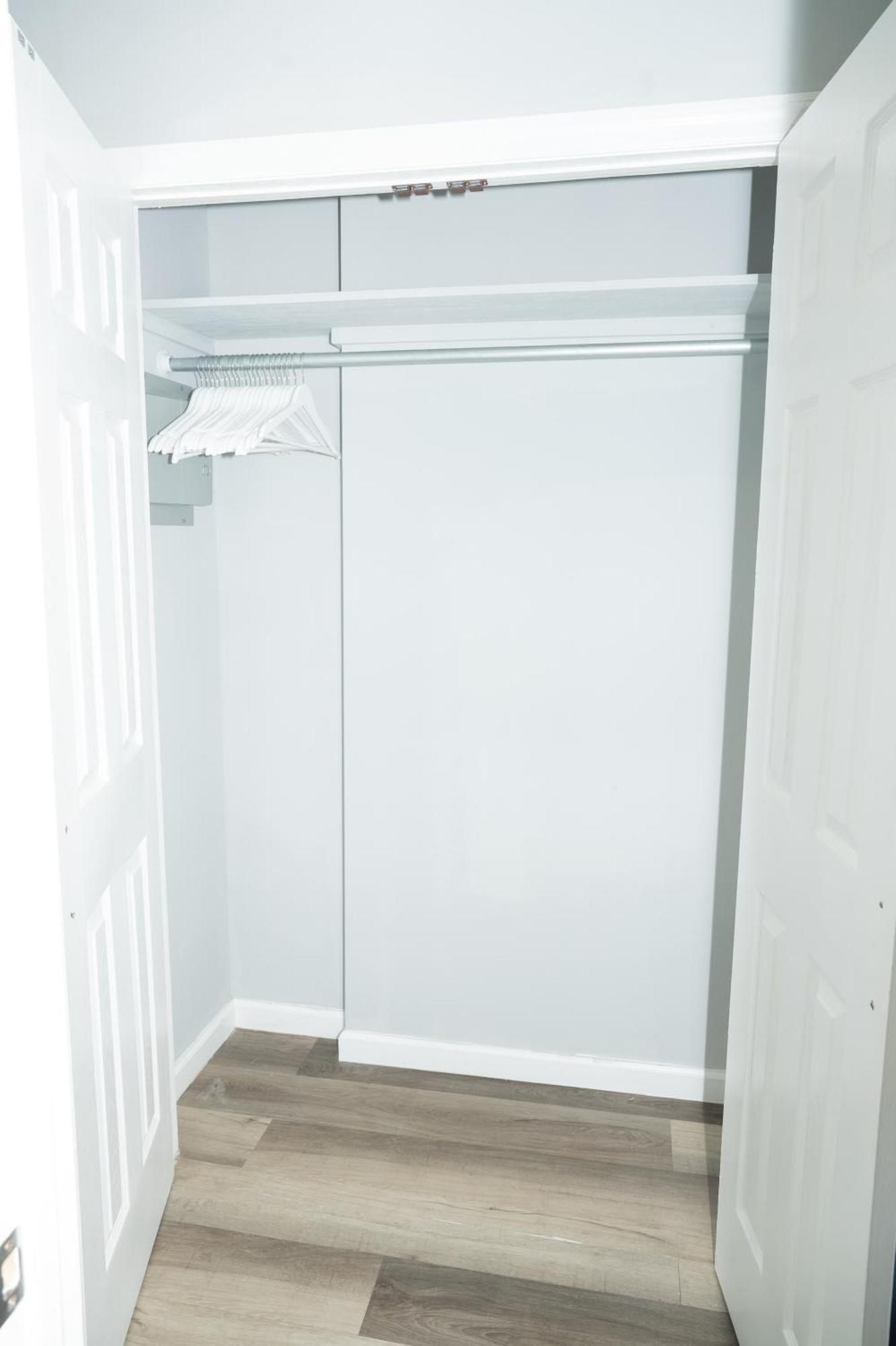 Emerald At Brighton 2min Walk To Ocean N Subway Chic Homestay *