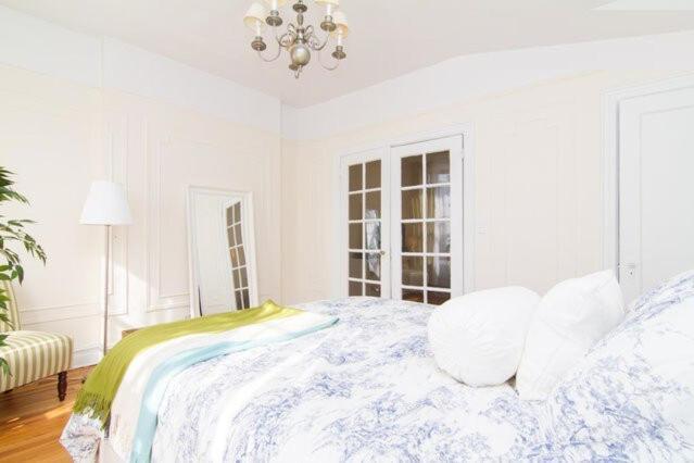 211-3 Prime Union Square Large 1br Great Value New York