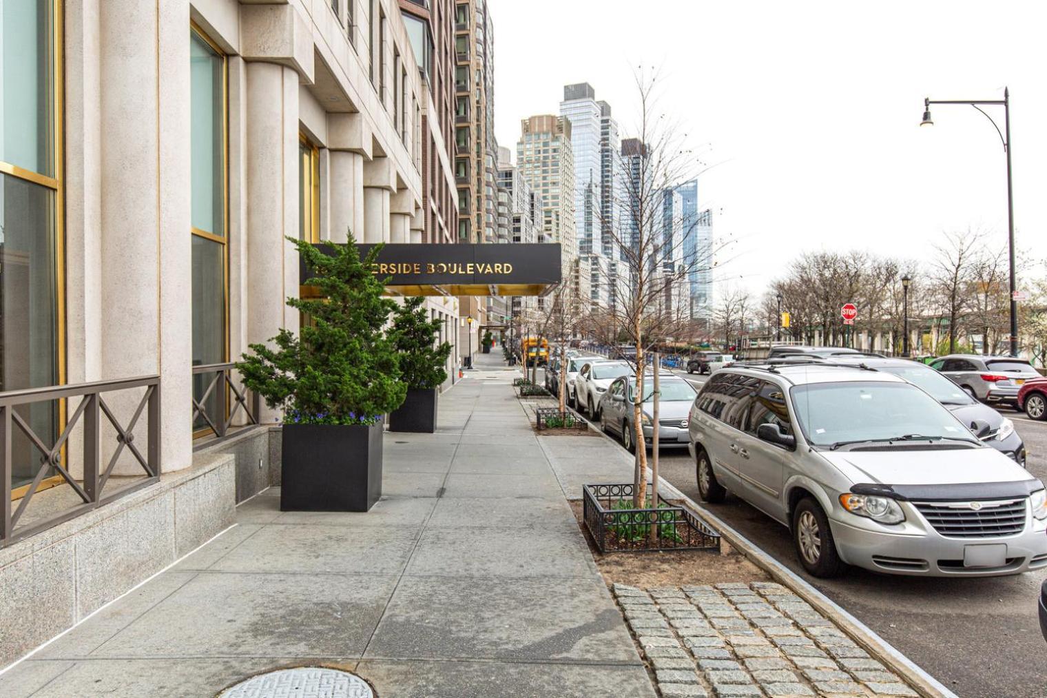 Apartment Blueground Lincoln Square Balcony Nr Riverside Park Nyc-844