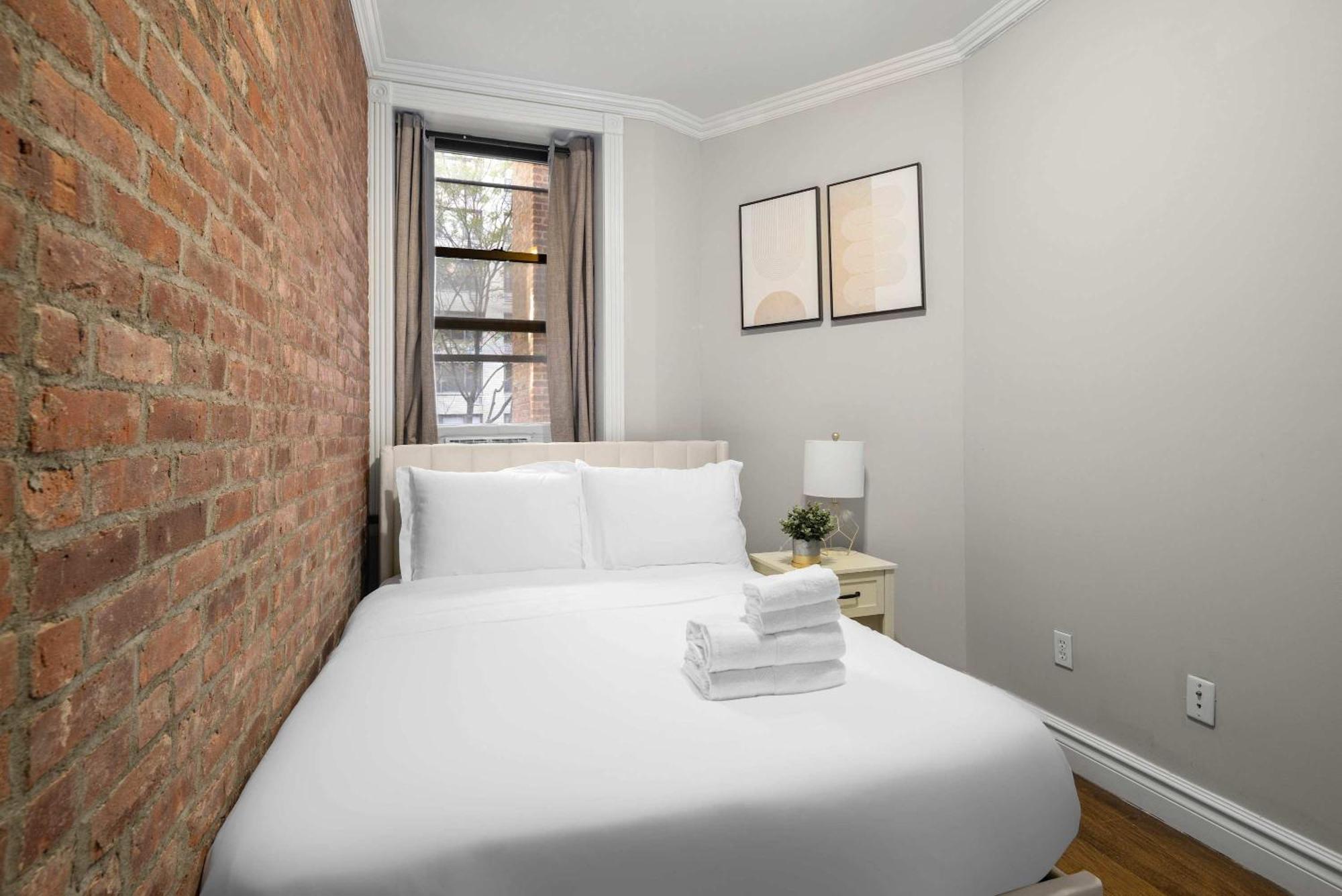 Apartment Stylish Midtown East Escape Near It *