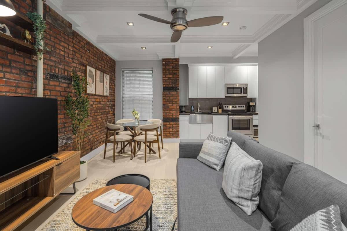 Bold Nyc In Fashionable Nolita Apartment New York