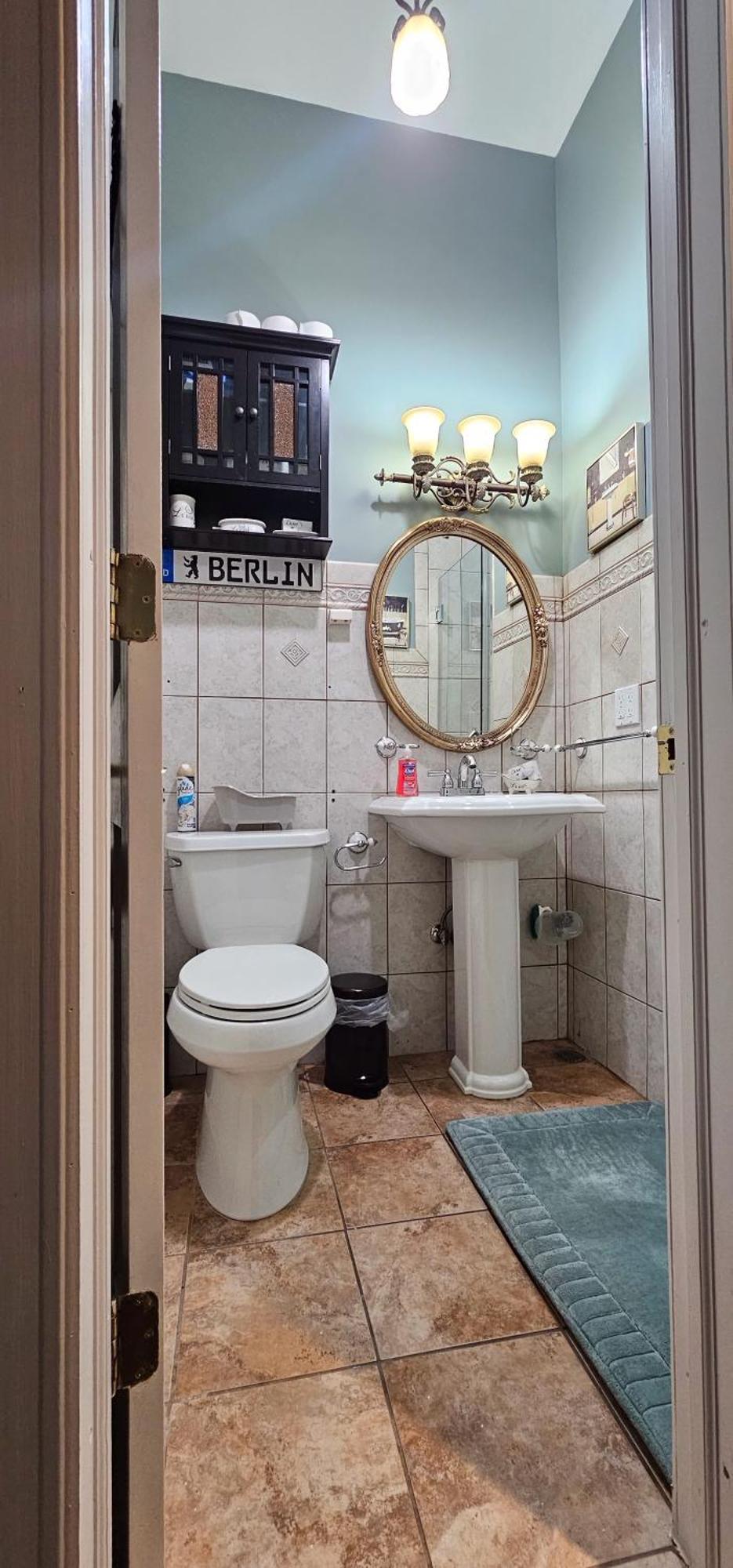 Luxurious At Colonial Townhouse New York