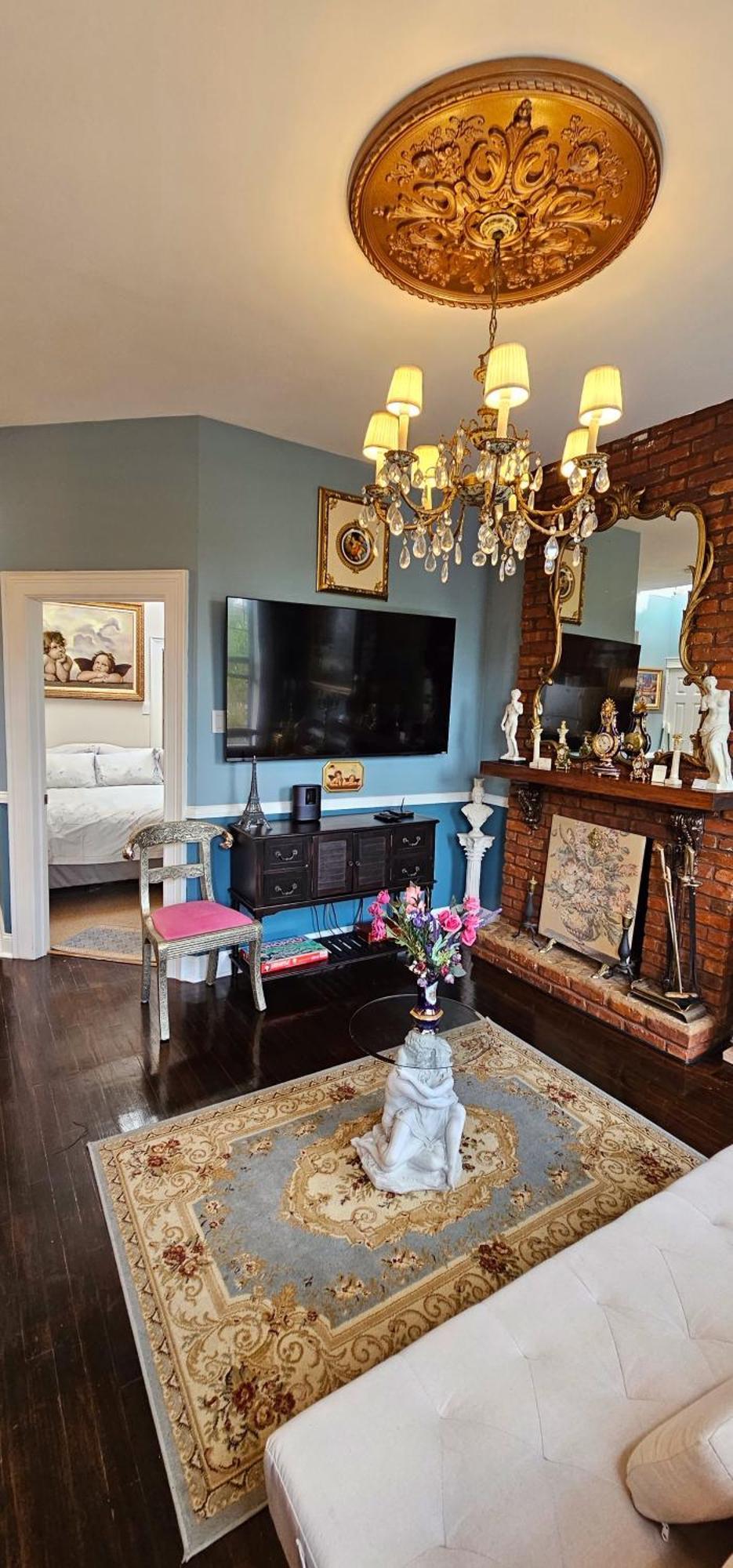 Apartment Luxurious At Colonial Townhouse New York