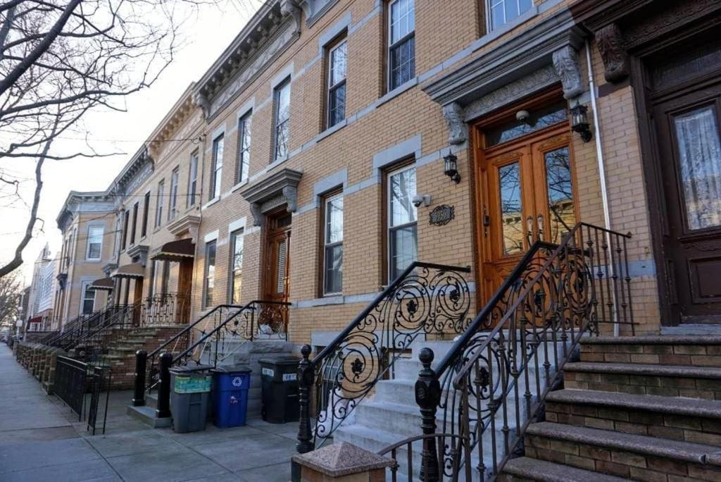 Apartment Luxurious At Colonial Townhouse *