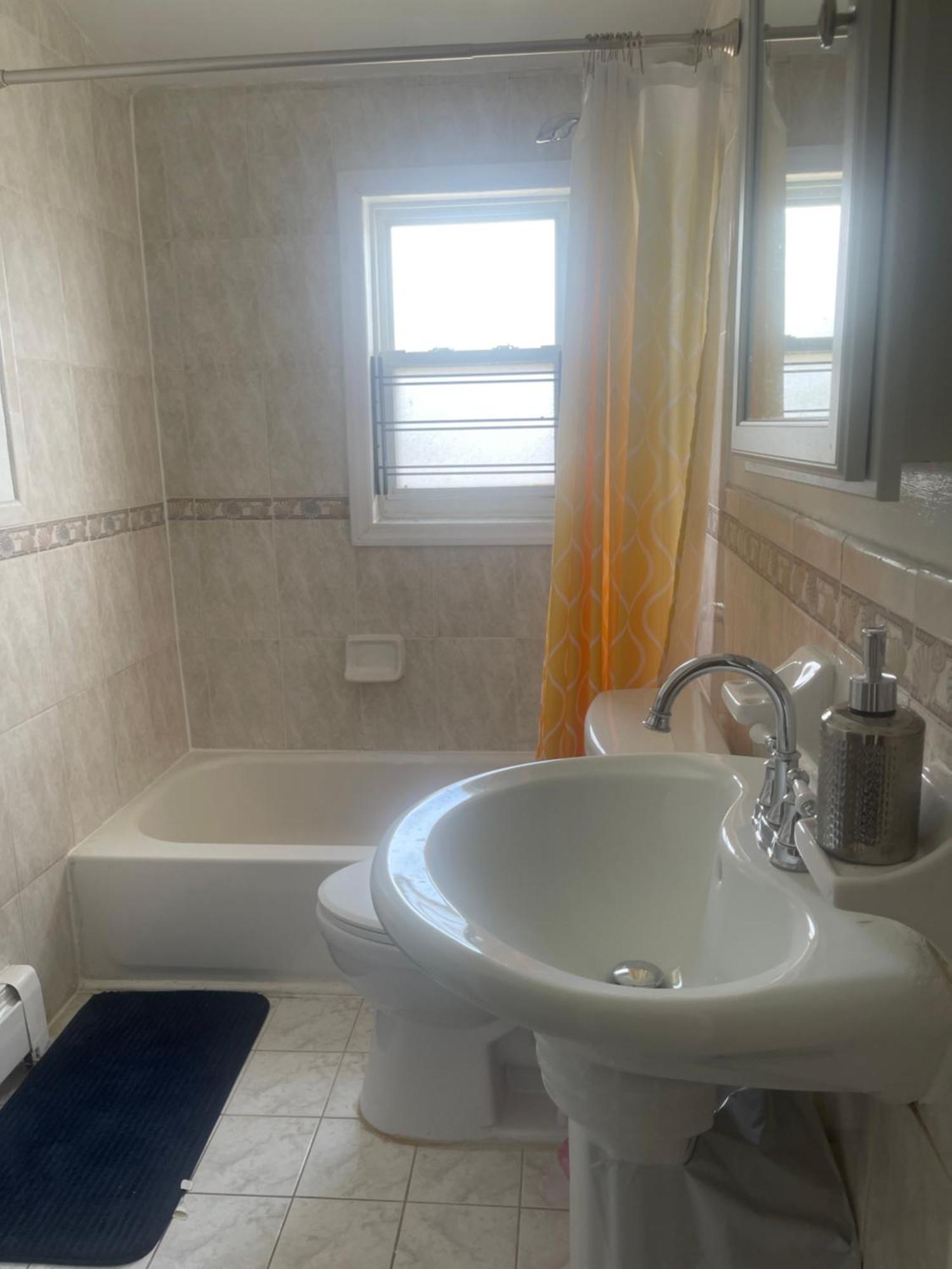 And Relax Homestay *