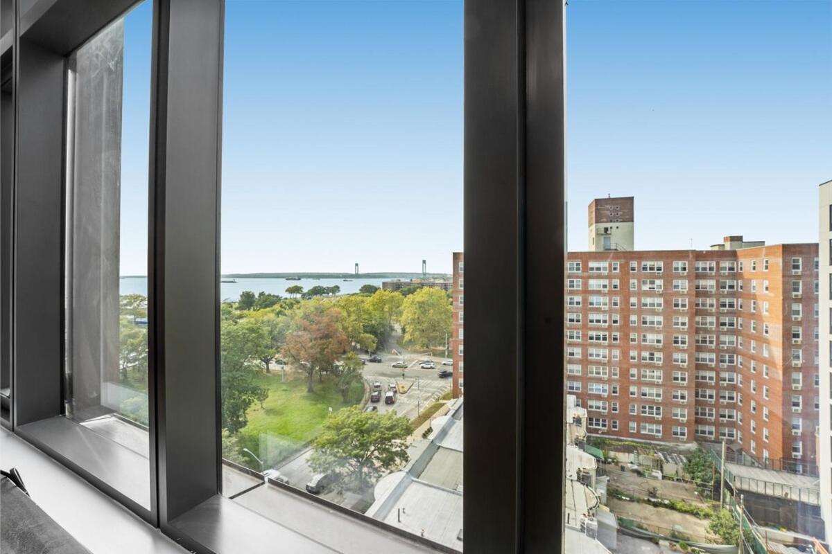 Luxury Living, Designer & Premium Touches