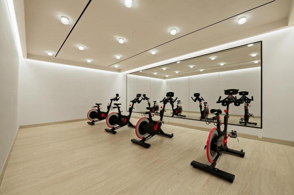 Modern Oasis With High End Amenities New York