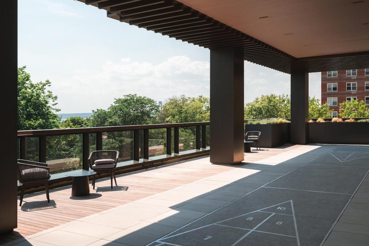 Modern Oasis With High End Amenities * New York