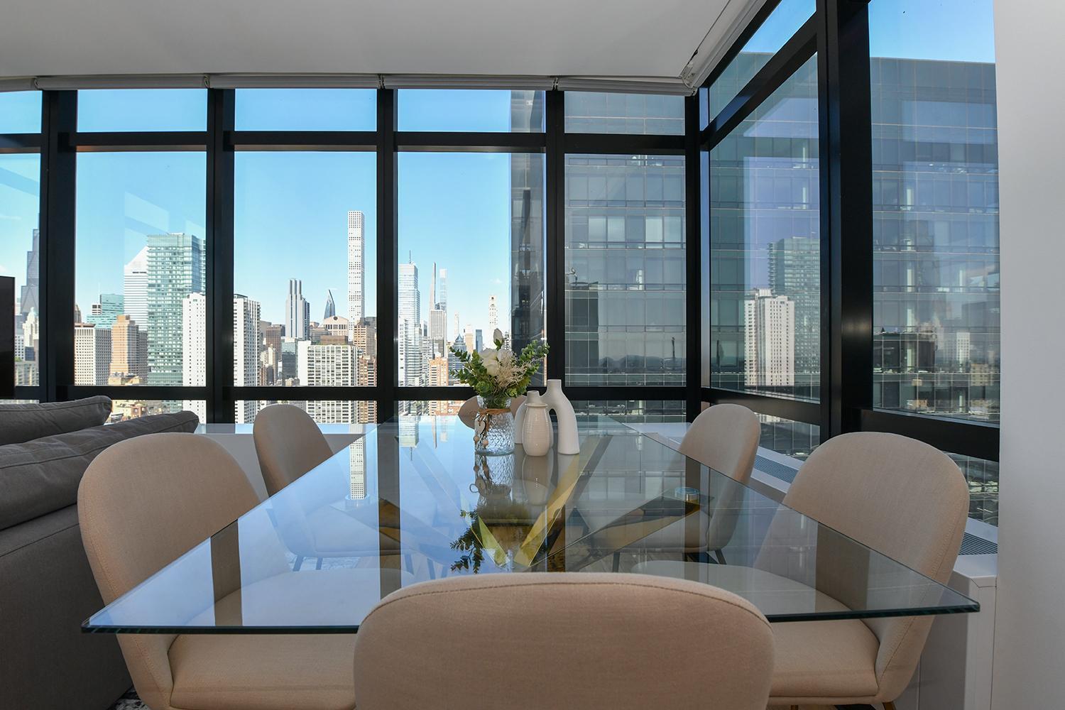 Opulent 2br Duplex - Iconic Midtown Views * New York