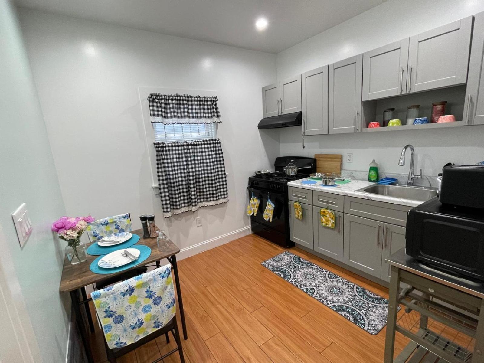 Homestay Luxury With Attached-bath Near Jfk Ny