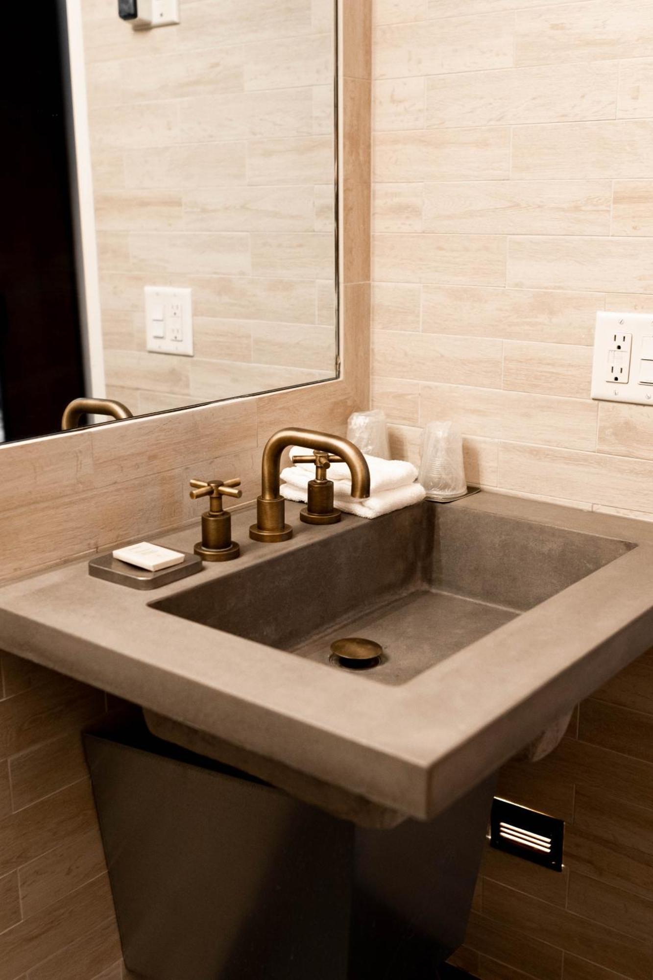 Renaissance Chelsea Hotel New York