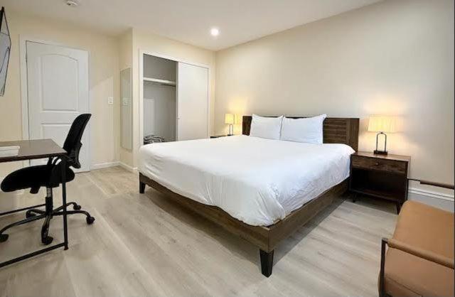 Flushing Escape Homestay