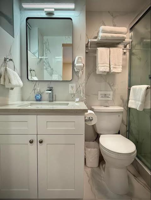 Homestay Flushing Escape *