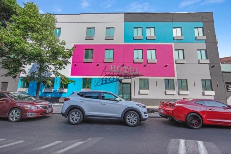 Marina Brooklyn-broadway New York