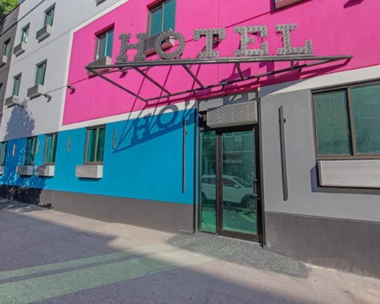 Marina Brooklyn-broadway