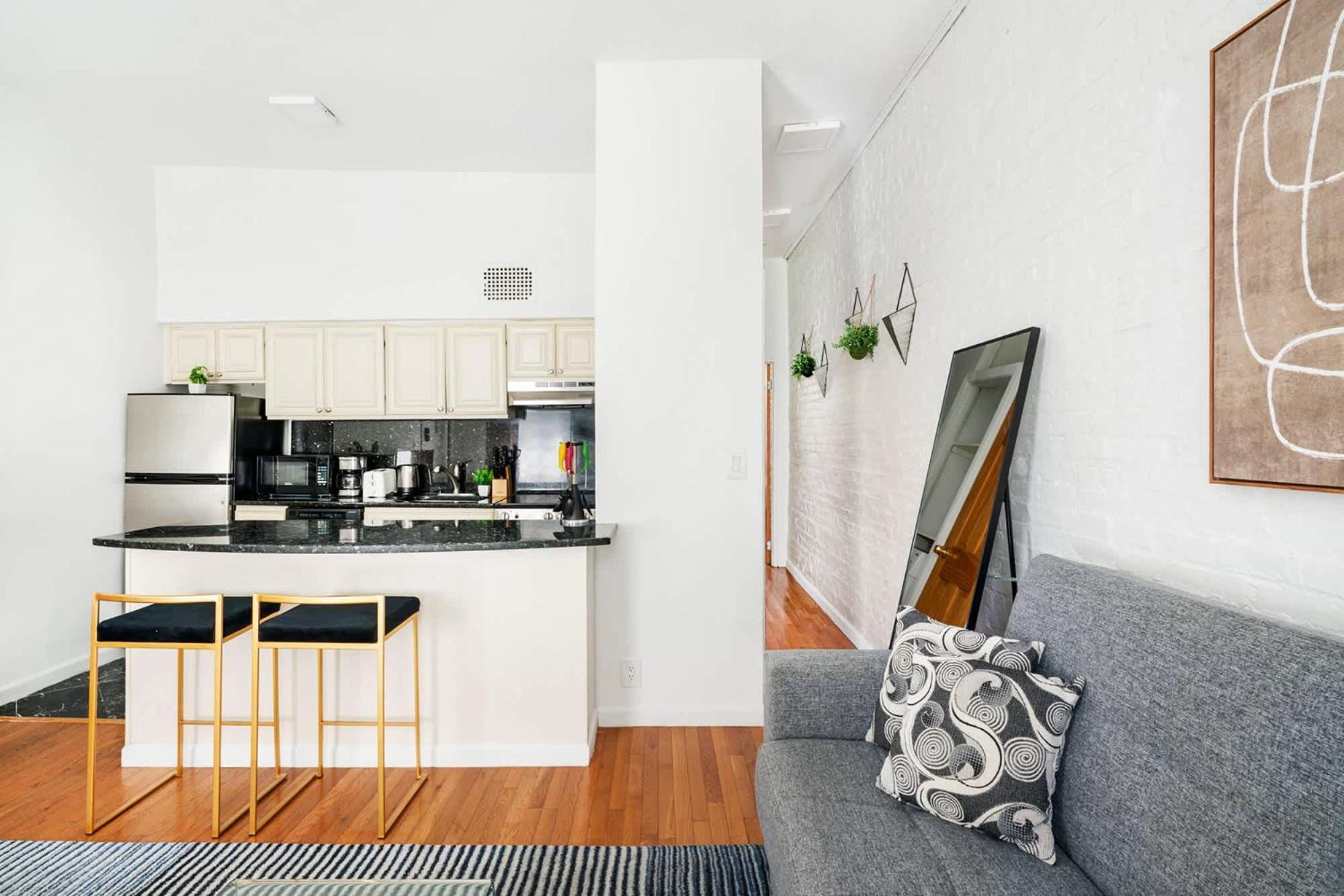 Apartment 26-2b Gramercy Large 1br Wd In Unit Courtyard *