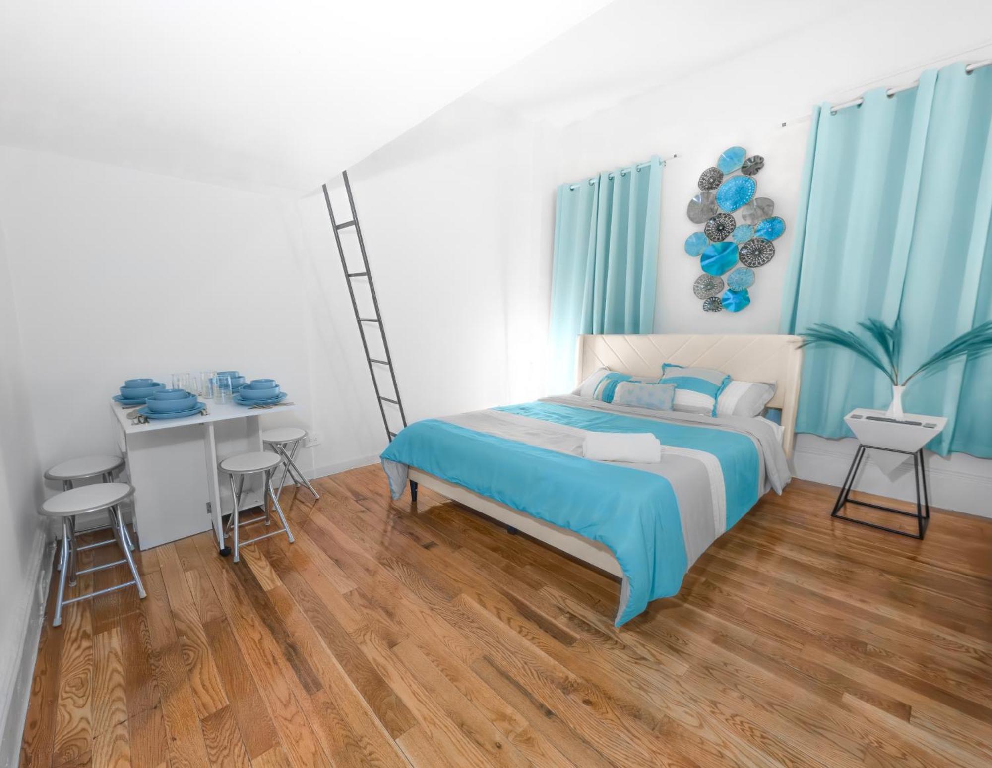 Apartment Midtown3 City-steps To Park, Time Square, Subway New York