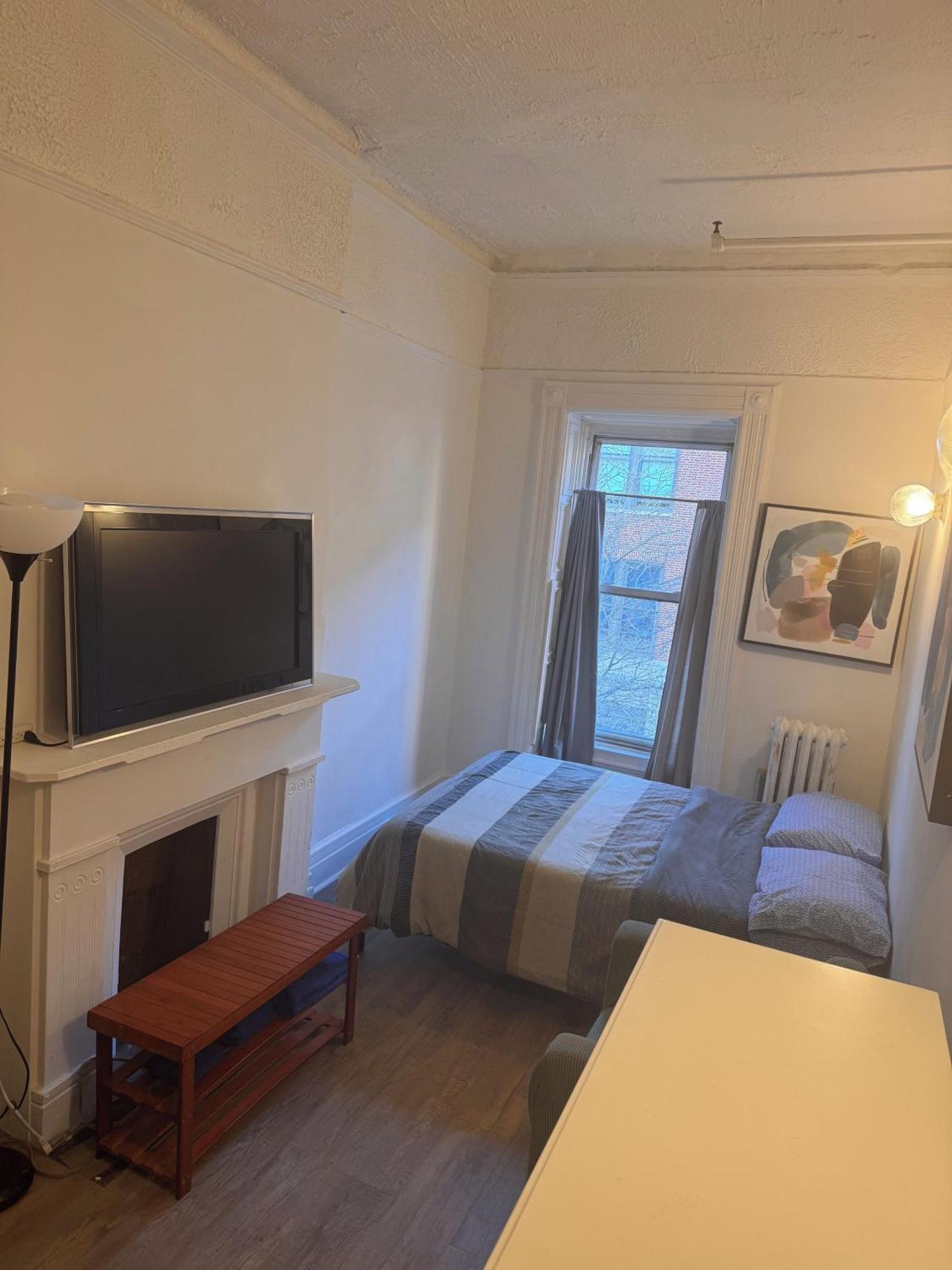 Kitchenette * New York