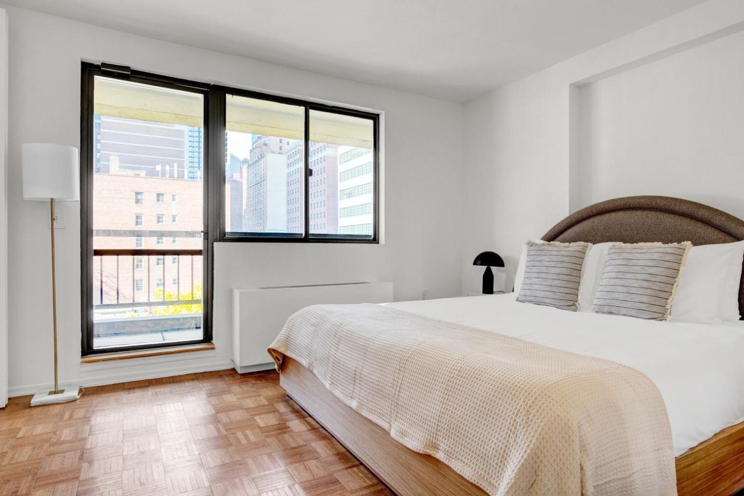 Chelsea 2br W Gym Doorman Nr Penn Station Nyc-676 *