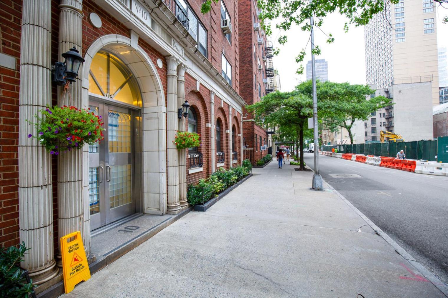 Blueground Lincoln Sq Gym Wd Nr Park Nyc-1848 Apartment *